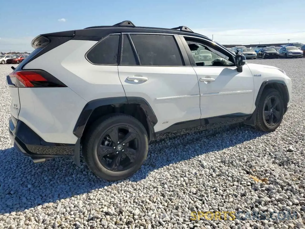 3 Photograph of a damaged car 2T3EWRFV2LW069977 TOYOTA RAV4 2020