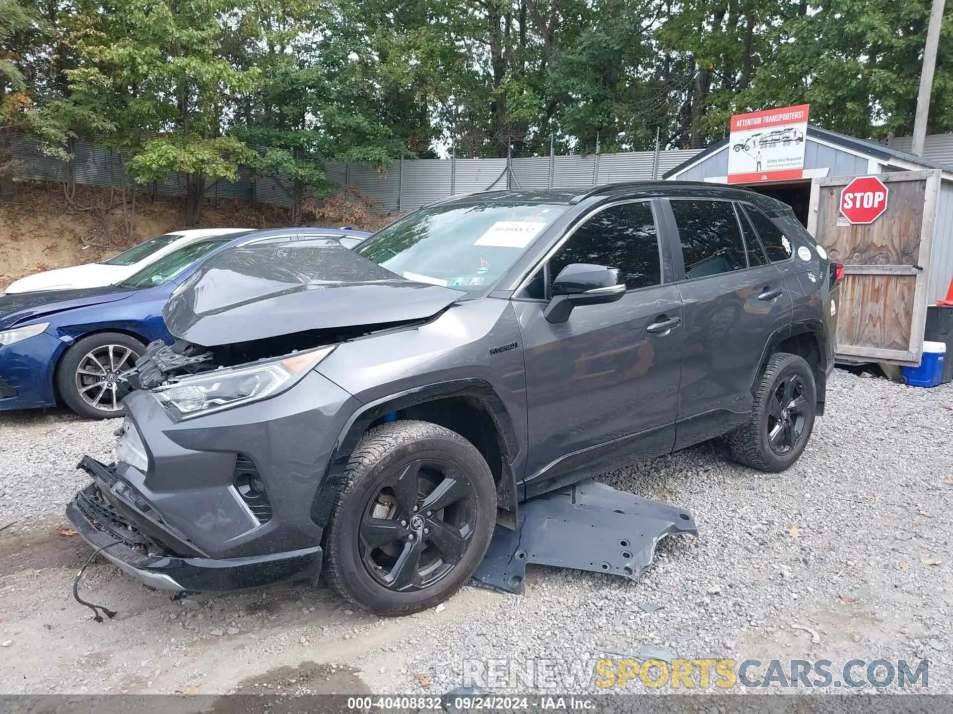2 Фотография поврежденного автомобиля 2T3EWRFV8LW087674 TOYOTA RAV4 2020