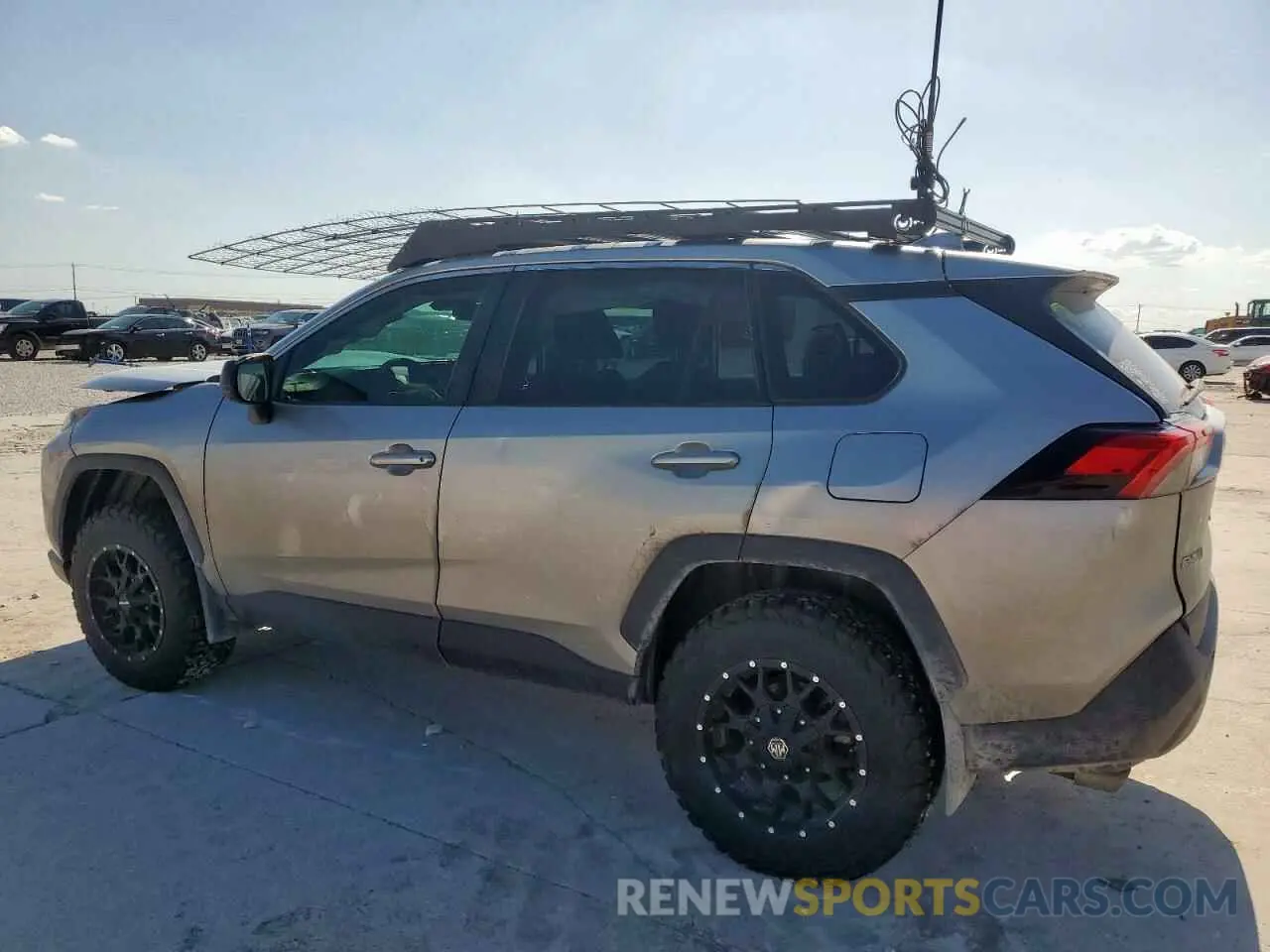 2 Photograph of a damaged car 2T3F1RFV1LC095491 TOYOTA RAV4 2020