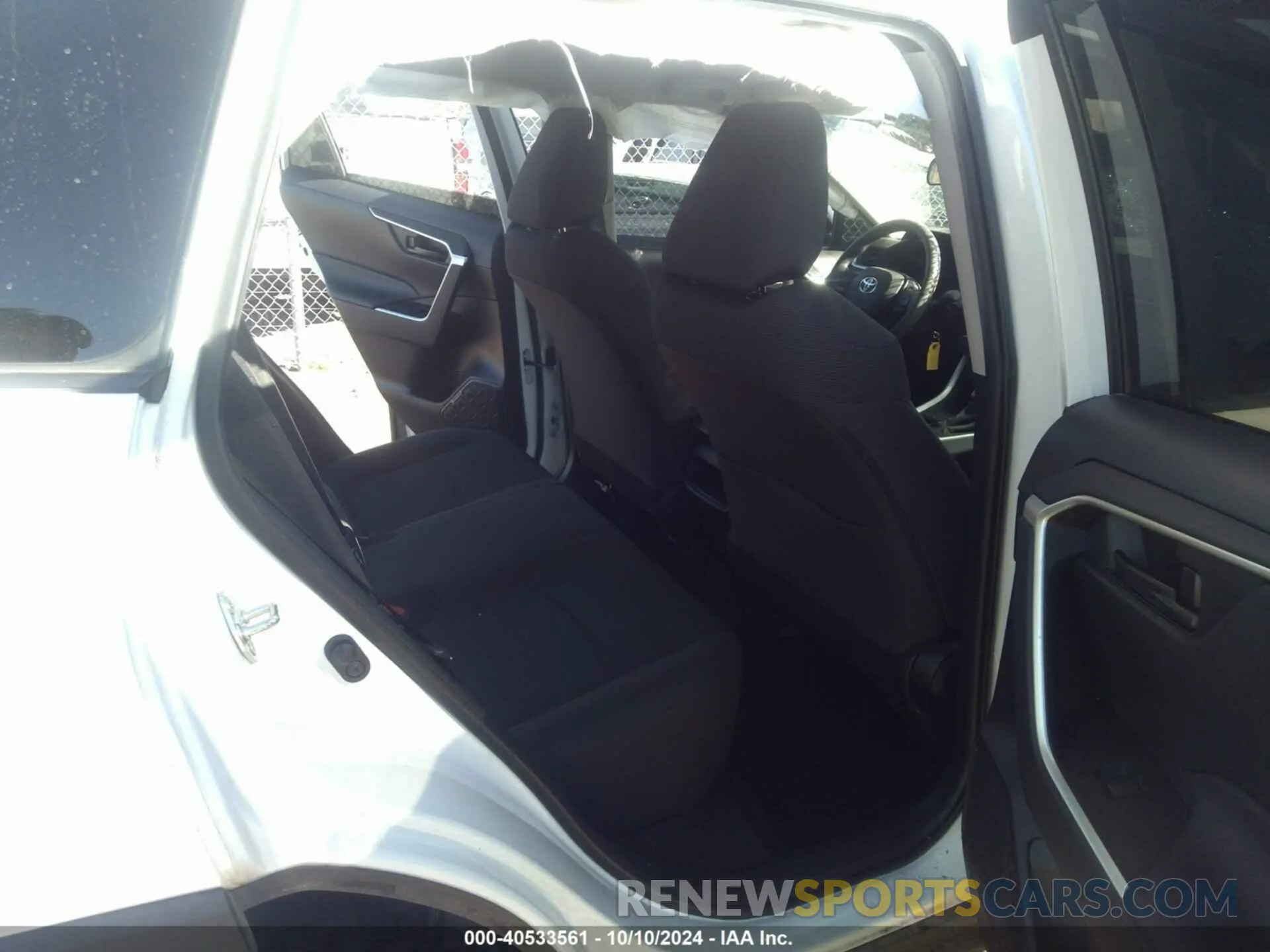8 Фотография поврежденного автомобиля 2T3F1RFV1LC120762 TOYOTA RAV4 2020