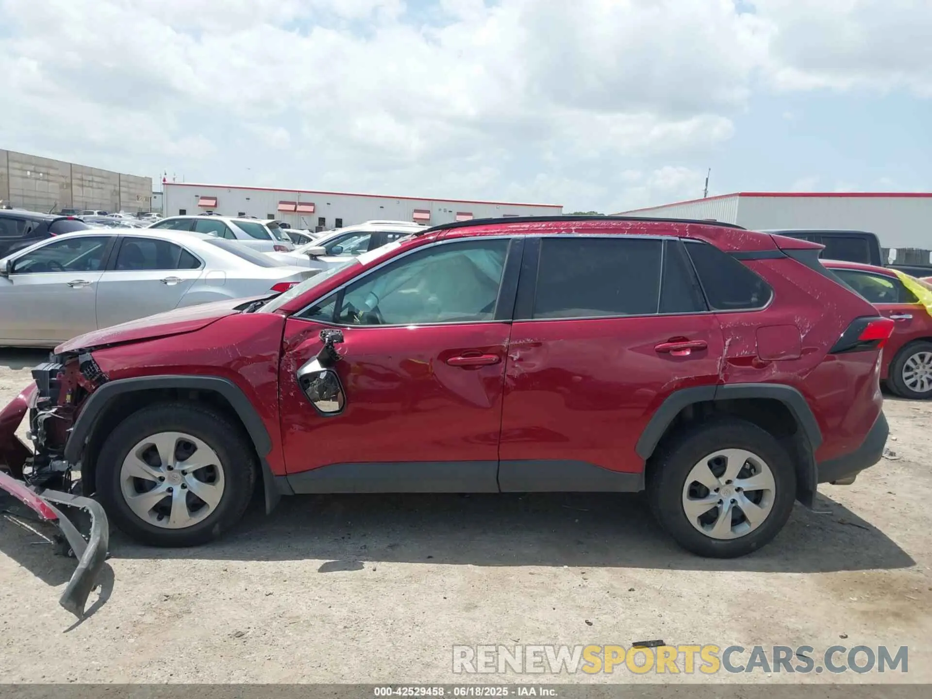 15 Photograph of a damaged car 2T3F1RFV2LW093845 TOYOTA RAV4 2020