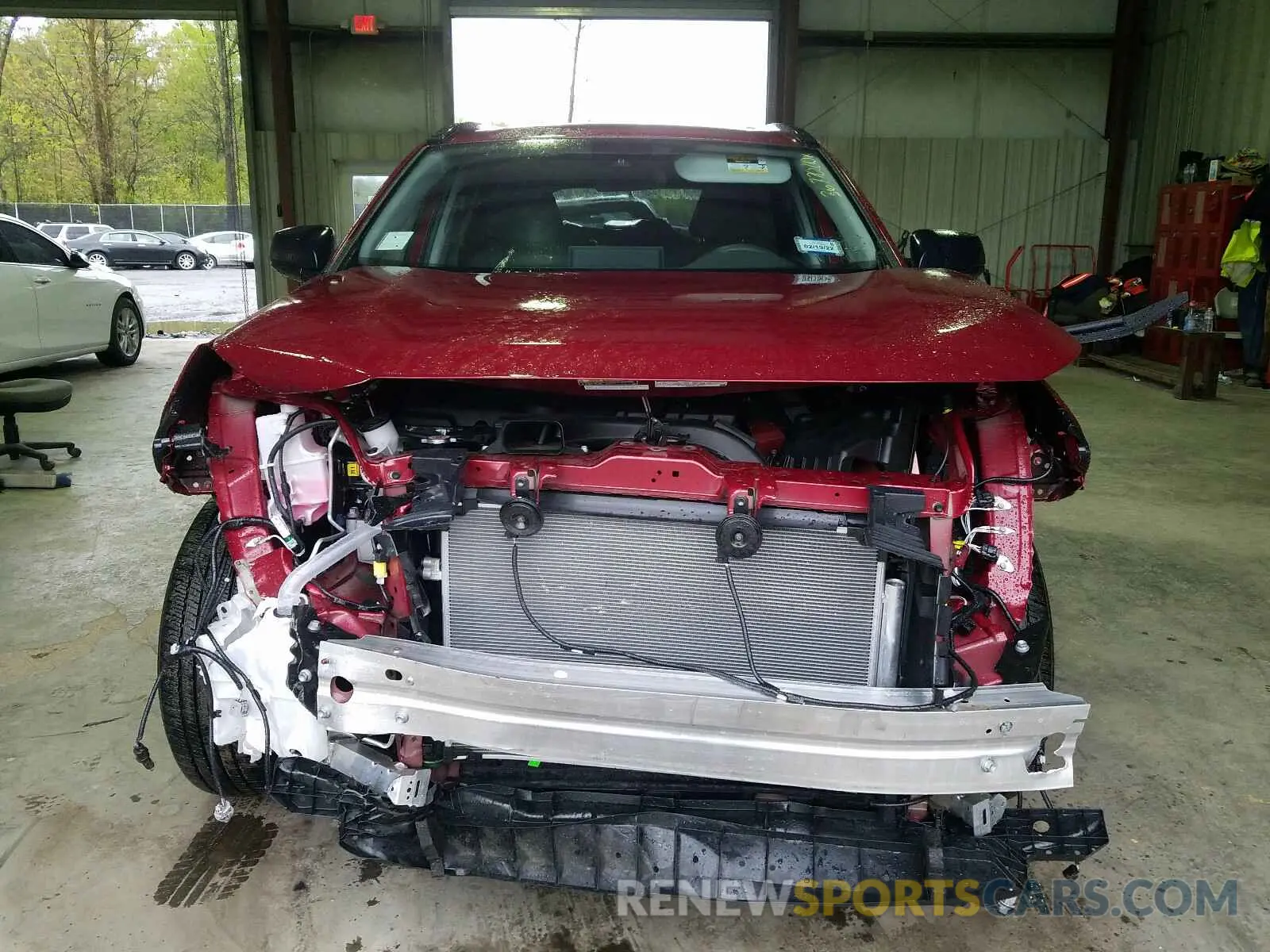 9 Photograph of a damaged car 2T3F1RFV2LW095630 TOYOTA RAV4 2020