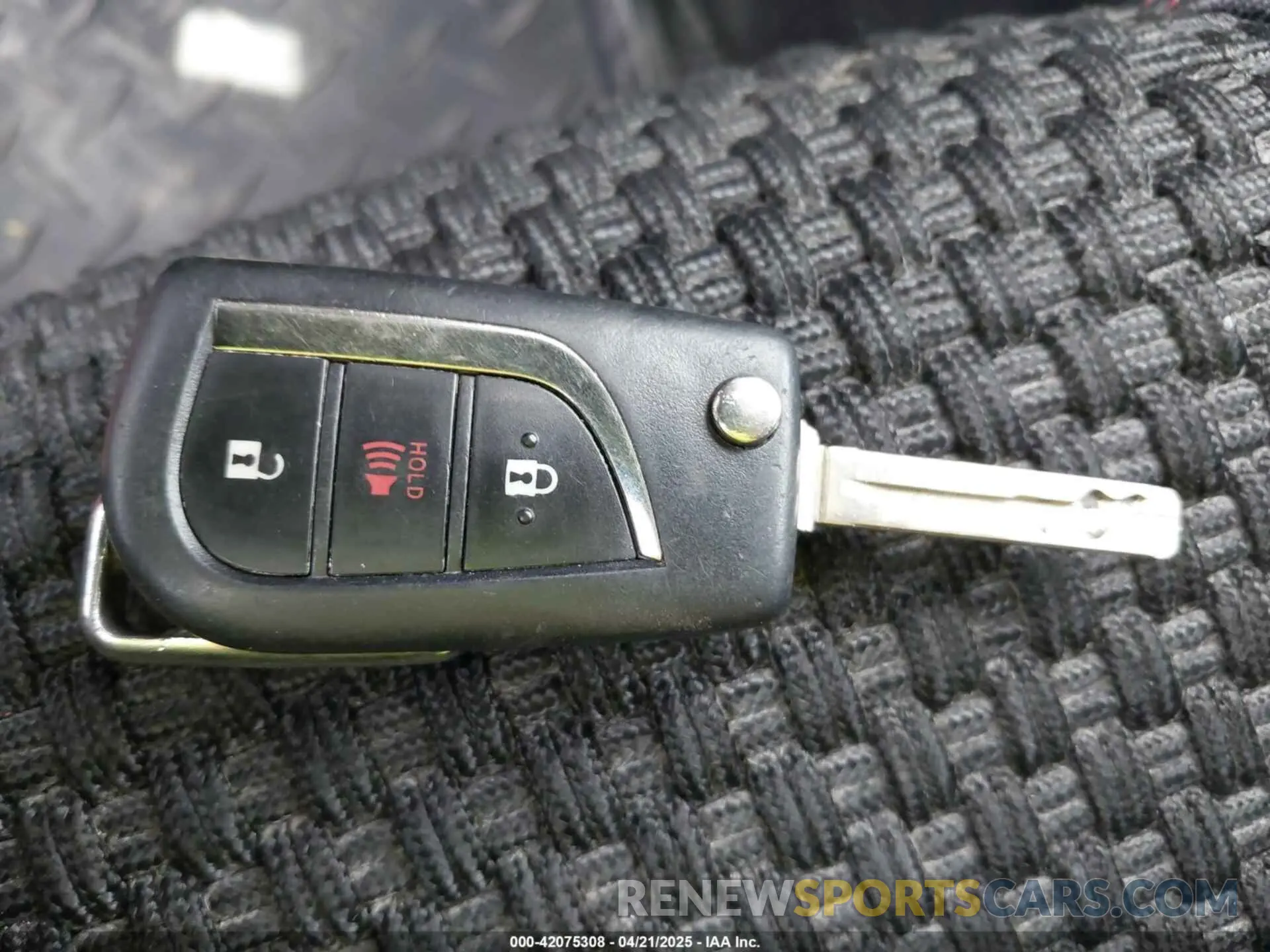 11 Фотография поврежденного автомобиля 2T3F1RFV3LC096884 TOYOTA RAV4 2020