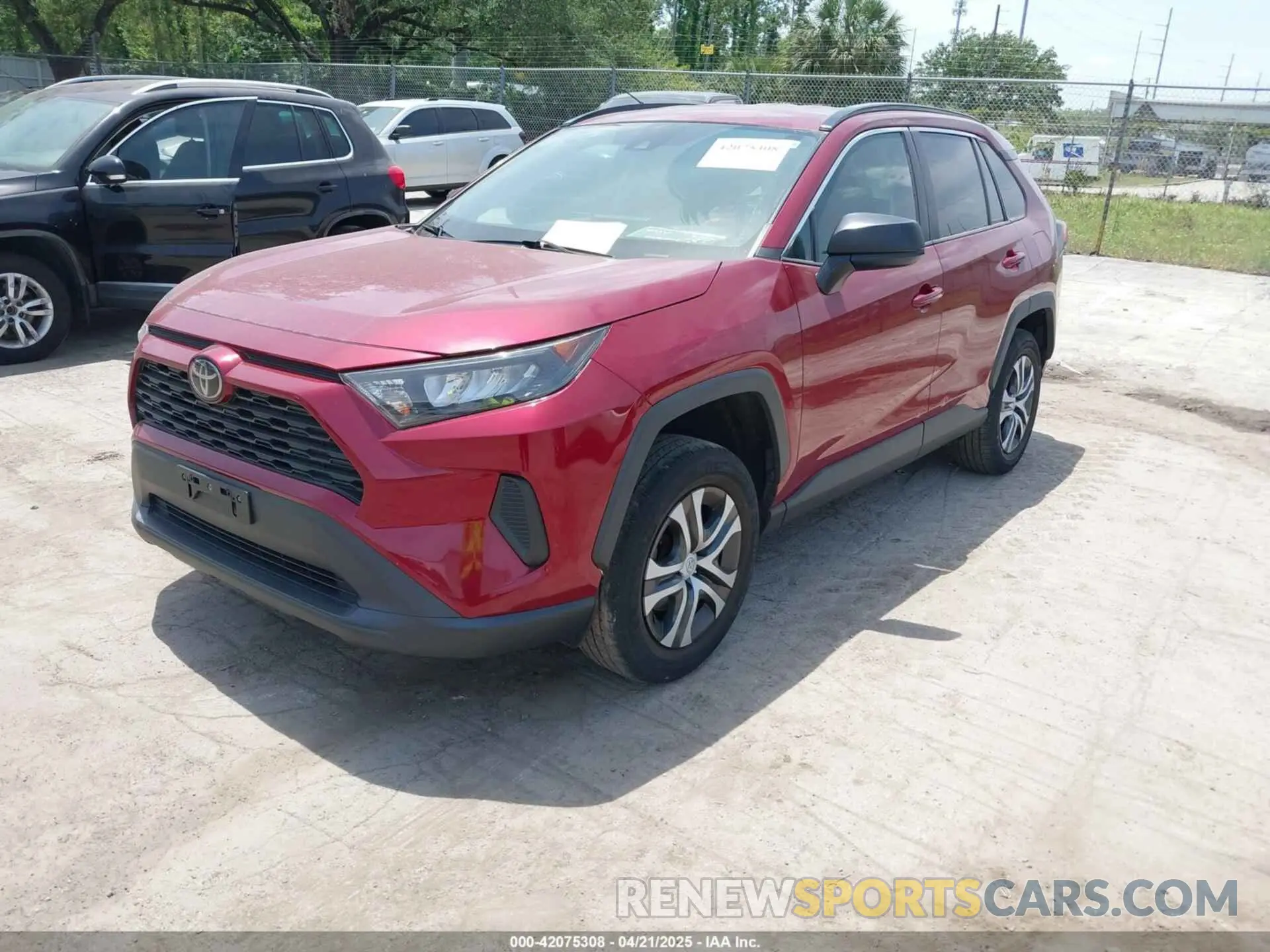 2 Фотография поврежденного автомобиля 2T3F1RFV3LC096884 TOYOTA RAV4 2020