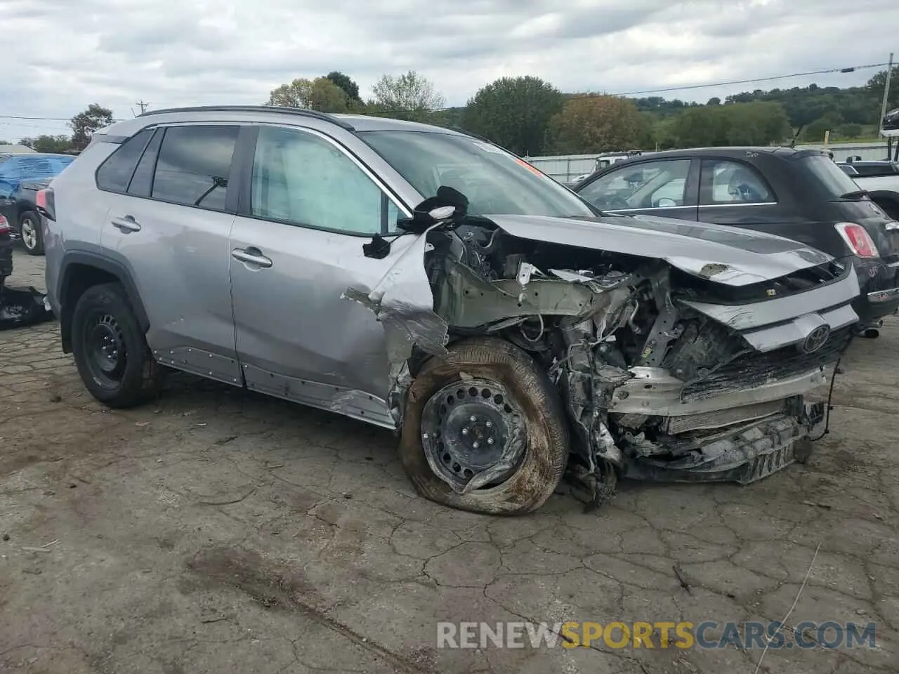4 Фотография поврежденного автомобиля 2T3F1RFV5LC114852 TOYOTA RAV4 2020