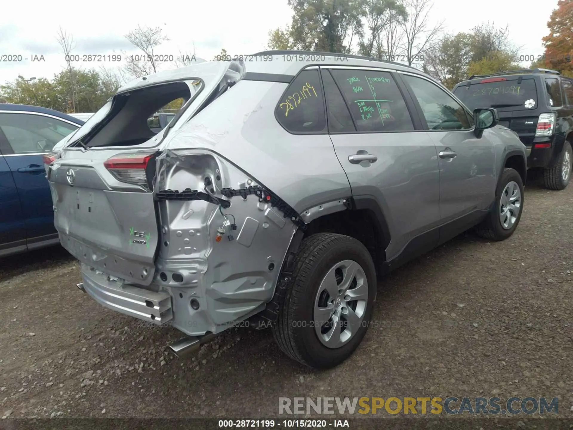 4 Photograph of a damaged car 2T3F1RFV5LC117928 TOYOTA RAV4 2020