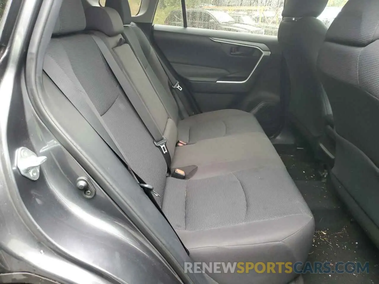 10 Photograph of a damaged car 2T3F1RFV6LC076032 TOYOTA RAV4 2020