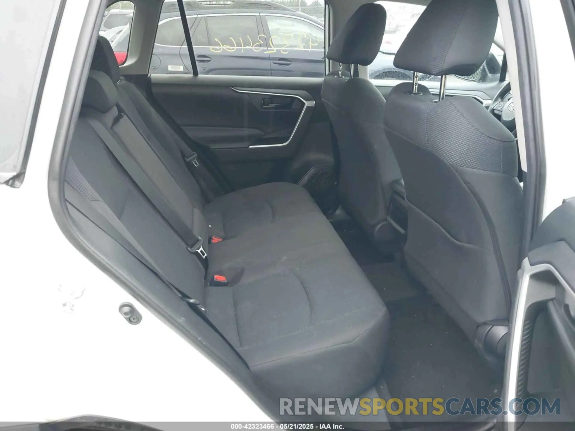 8 Фотография поврежденного автомобиля 2T3F1RFV6LC100815 TOYOTA RAV4 2020