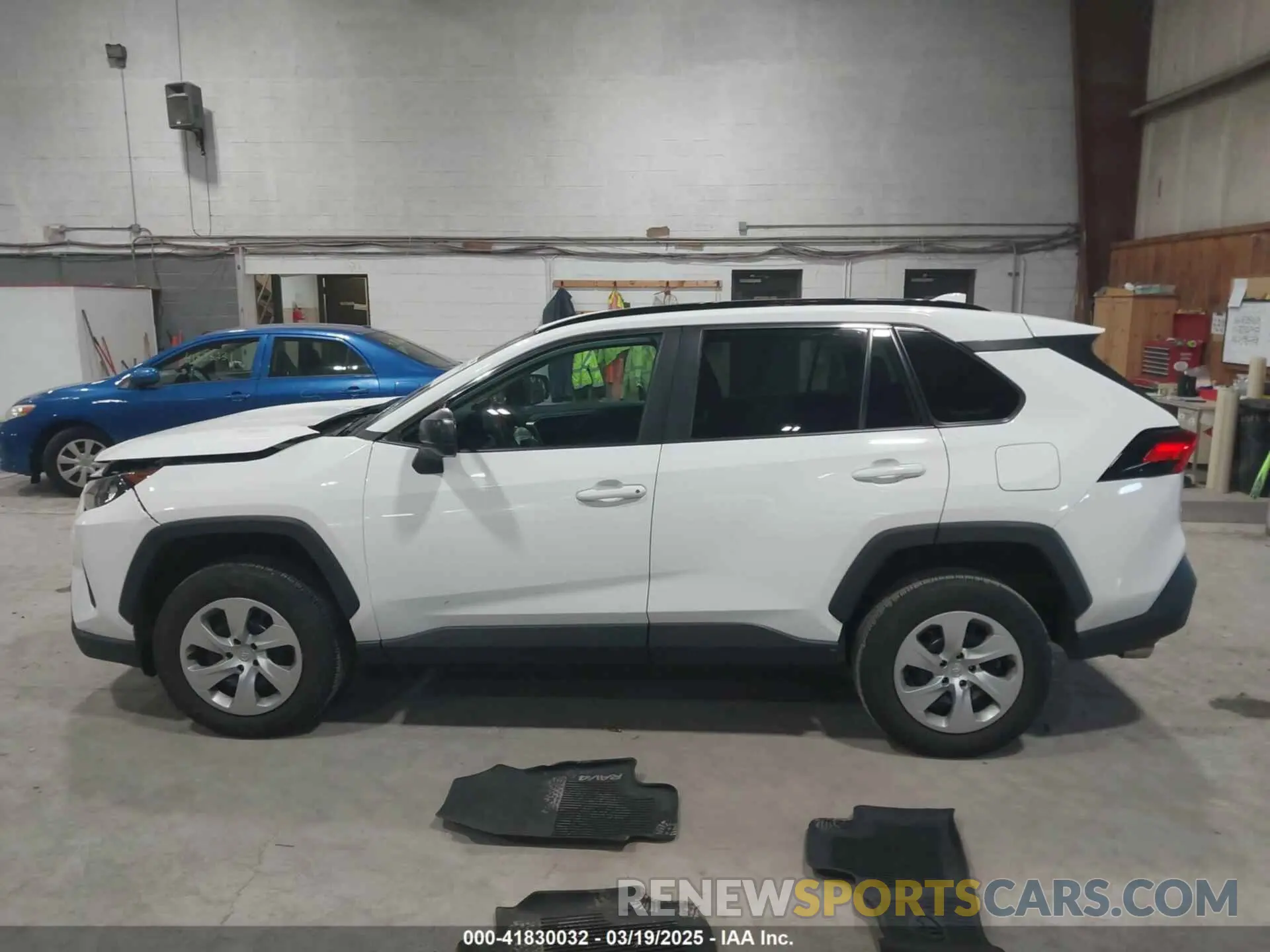 14 Фотография поврежденного автомобиля 2T3F1RFV6LW109724 TOYOTA RAV4 2020