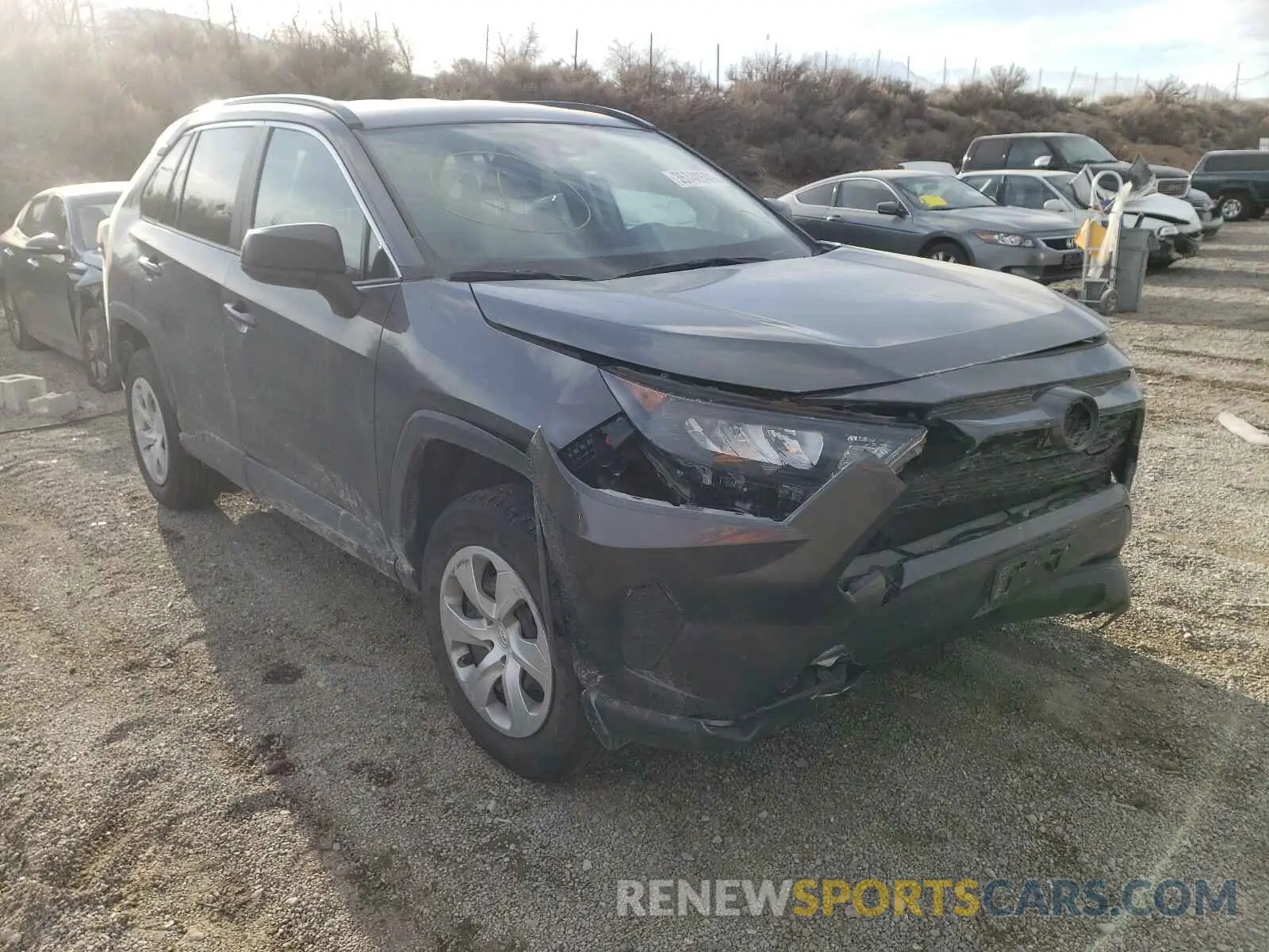 1 Photograph of a damaged car 2T3F1RFV7LC082695 TOYOTA RAV4 2020
