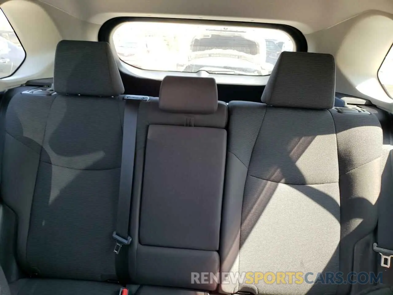 10 Фотография поврежденного автомобиля 2T3F1RFV7LC089825 TOYOTA RAV4 2020