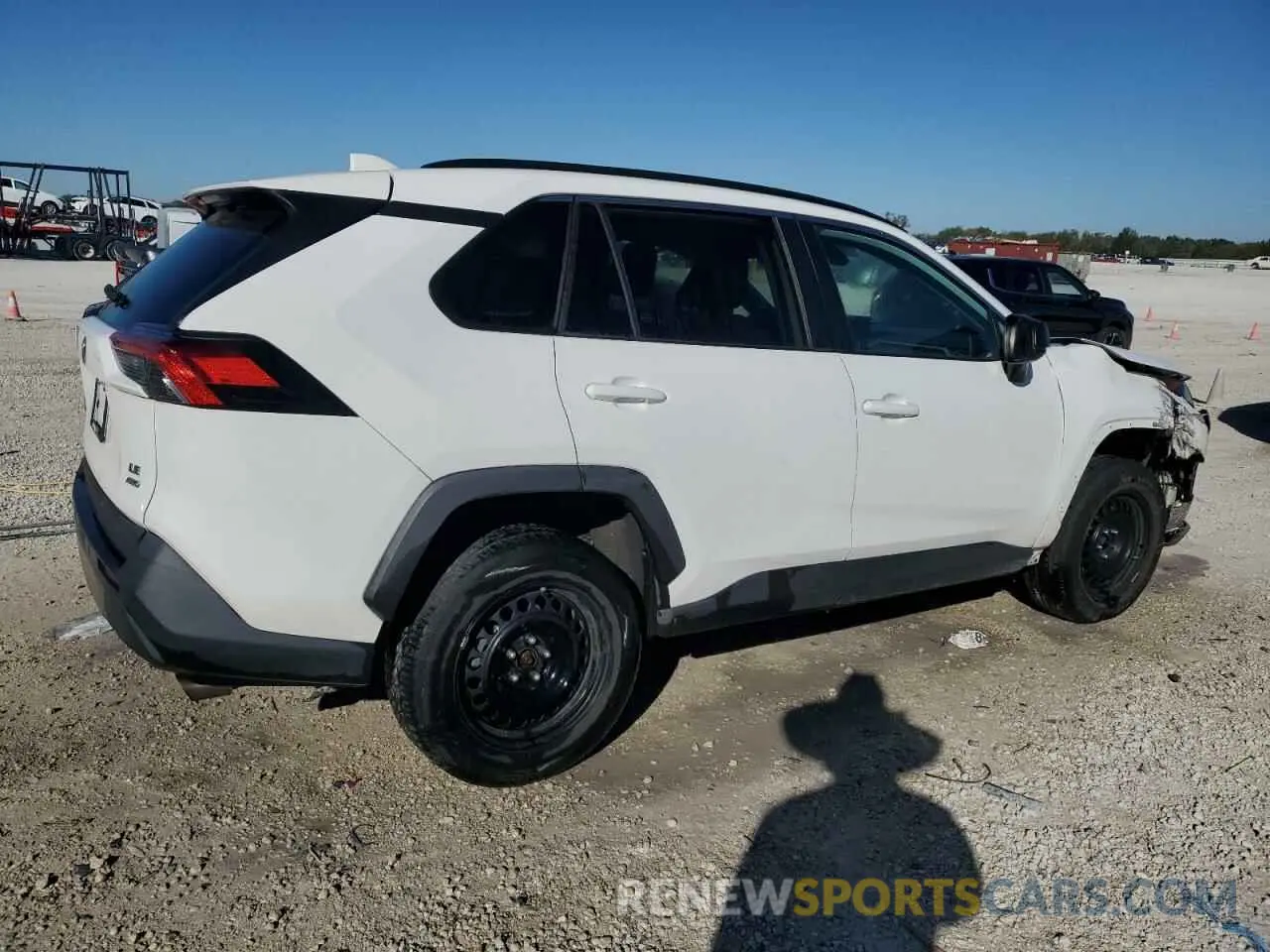 3 Photograph of a damaged car 2T3F1RFV7LC101357 TOYOTA RAV4 2020
