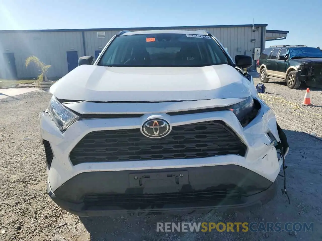 5 Photograph of a damaged car 2T3F1RFV7LC101357 TOYOTA RAV4 2020