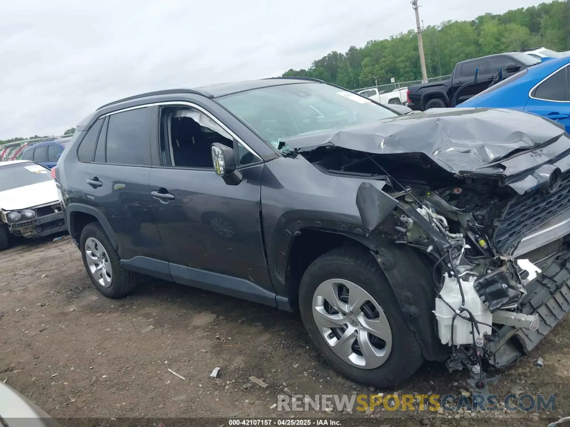 13 Фотография поврежденного автомобиля 2T3F1RFV9LC099479 TOYOTA RAV4 2020