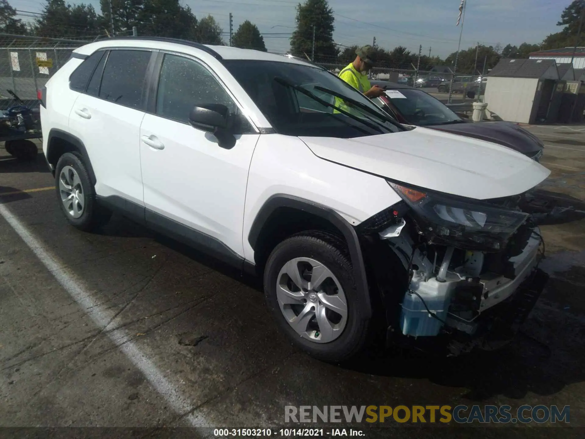 1 Photograph of a damaged car 2T3F1RFV9LC102591 TOYOTA RAV4 2020