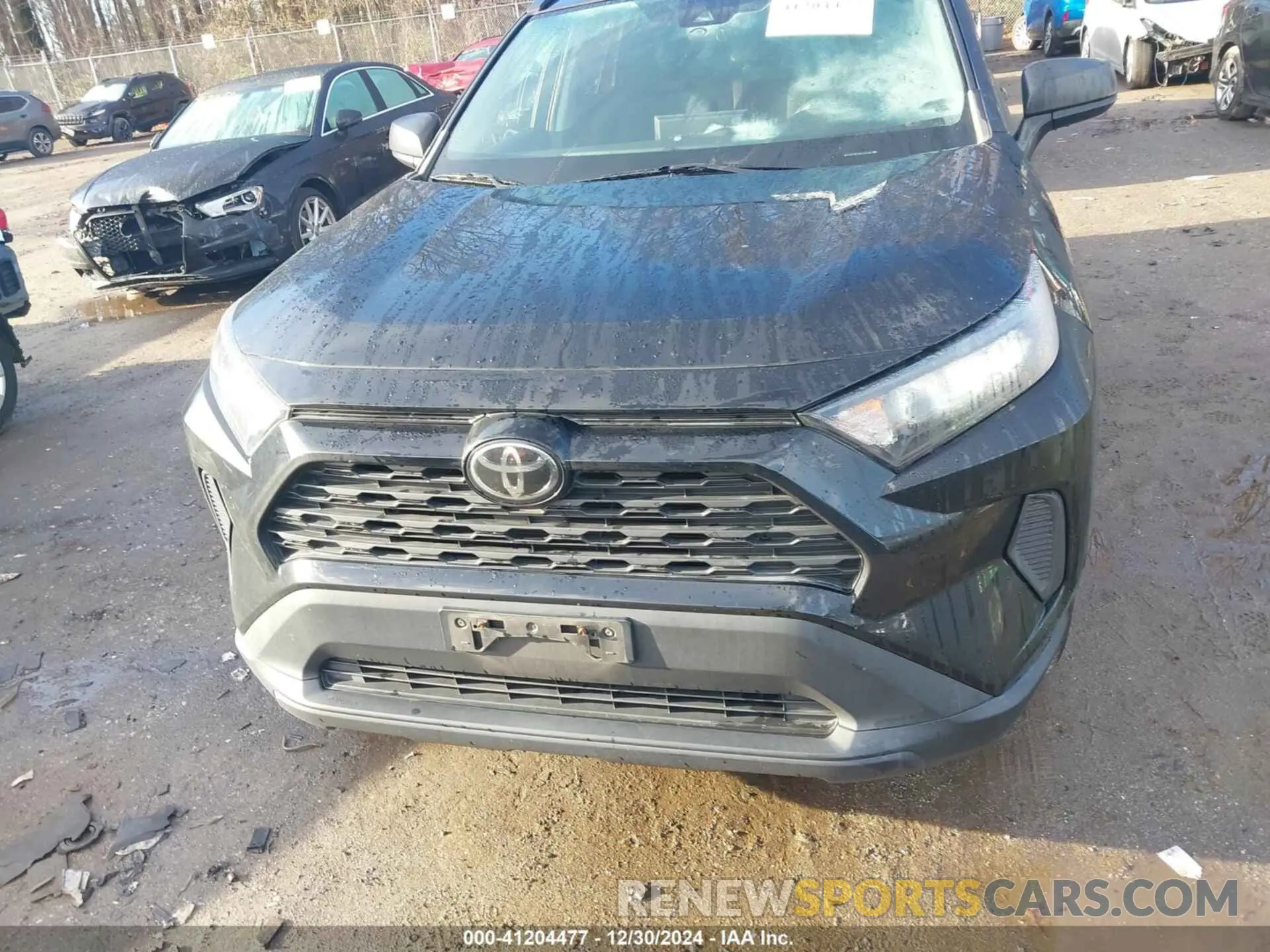 12 Photograph of a damaged car 2T3F1RFV9LC113364 TOYOTA RAV4 2020
