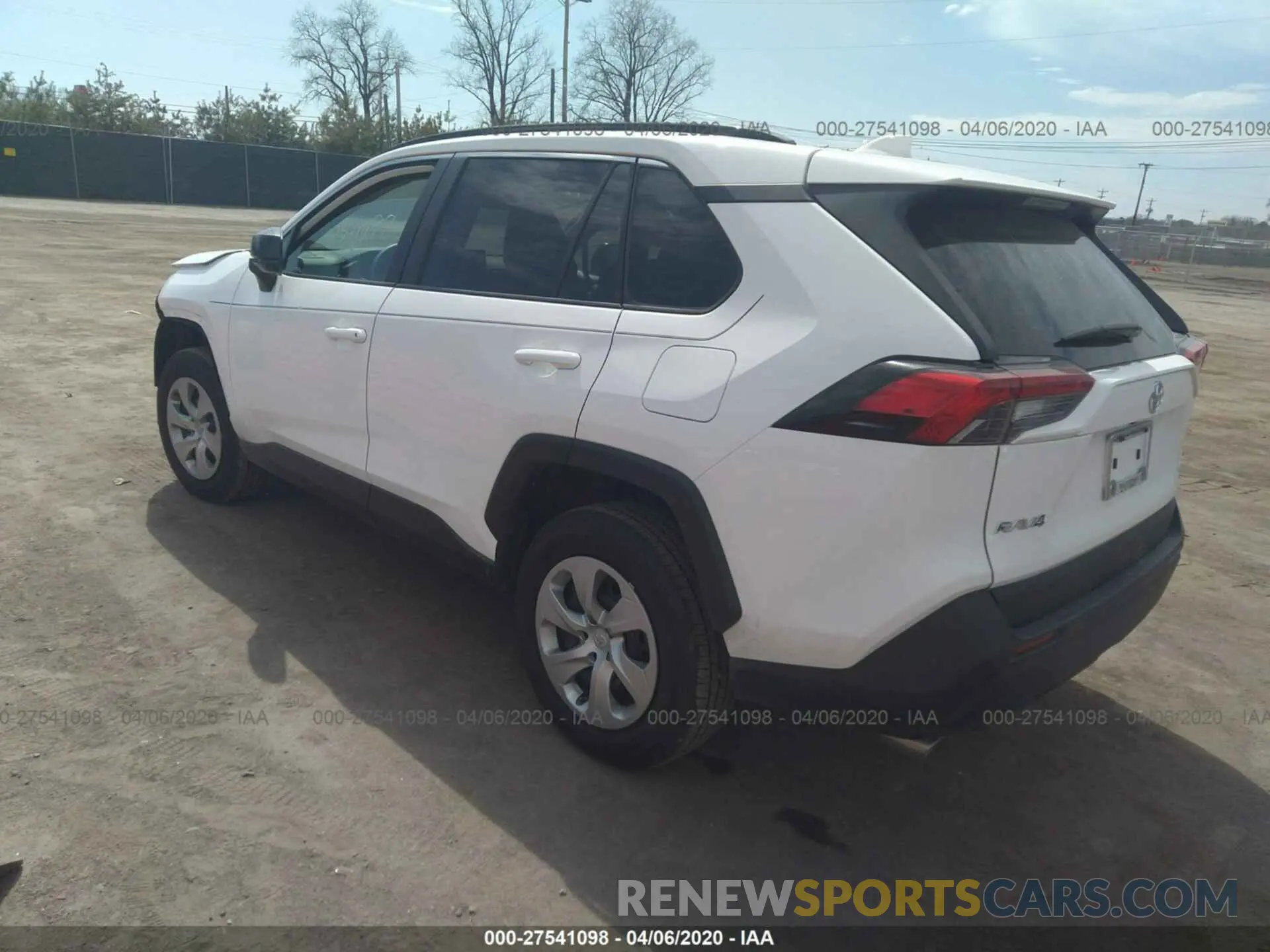 3 Photograph of a damaged car 2T3F1RFVXLC065552 TOYOTA RAV4 2020