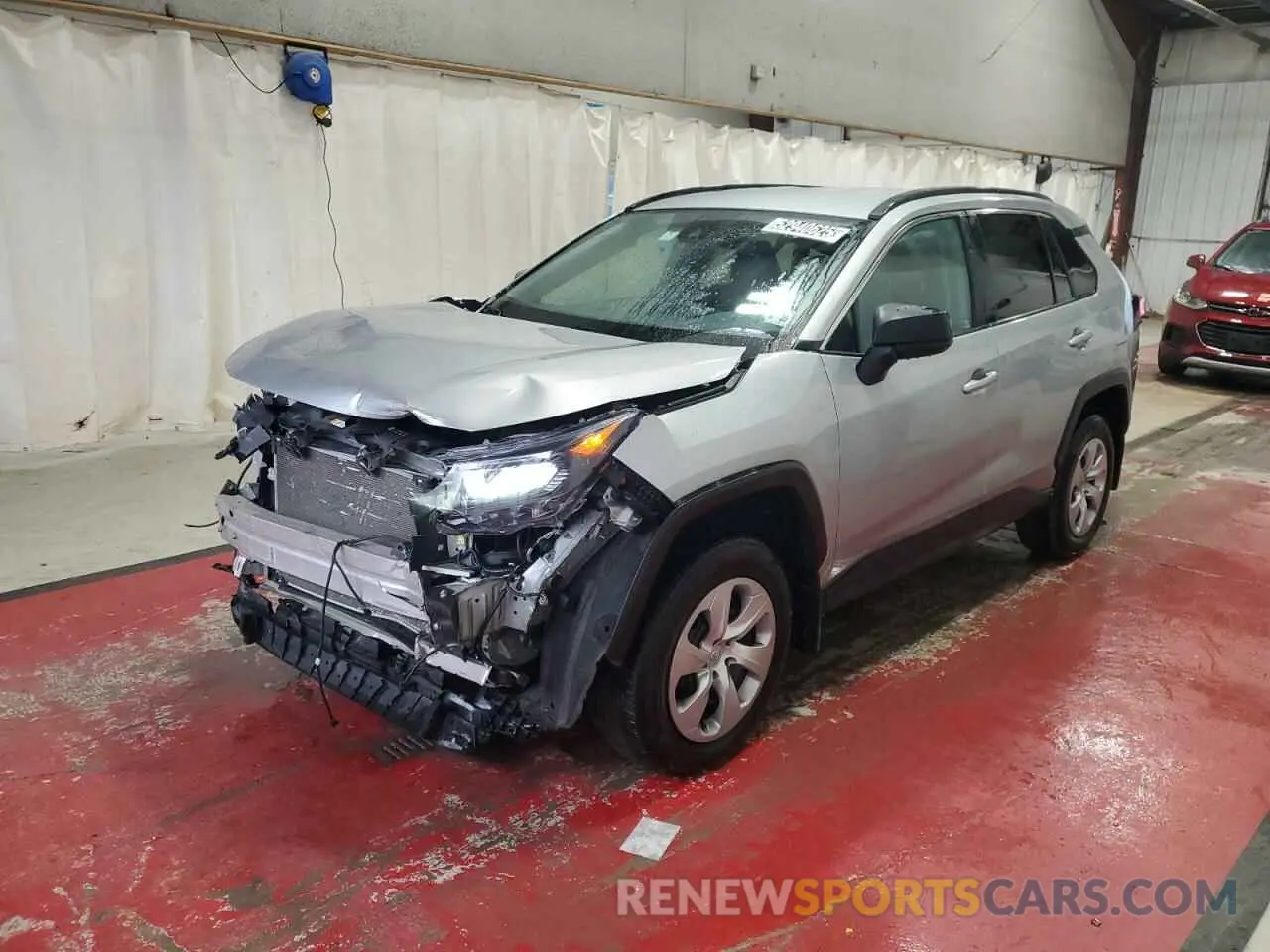 1 Фотография поврежденного автомобиля 2T3F1RFVXLW099764 TOYOTA RAV4 2020