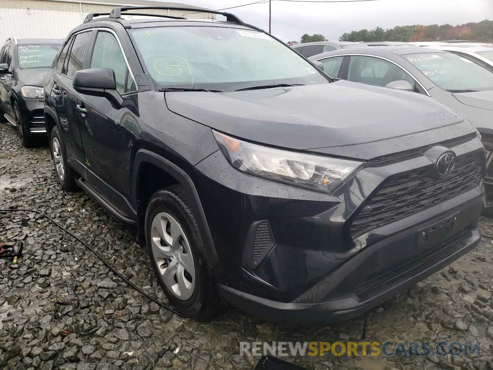 1 Photograph of a damaged car 2T3F1RFVXLW116739 TOYOTA RAV4 2020