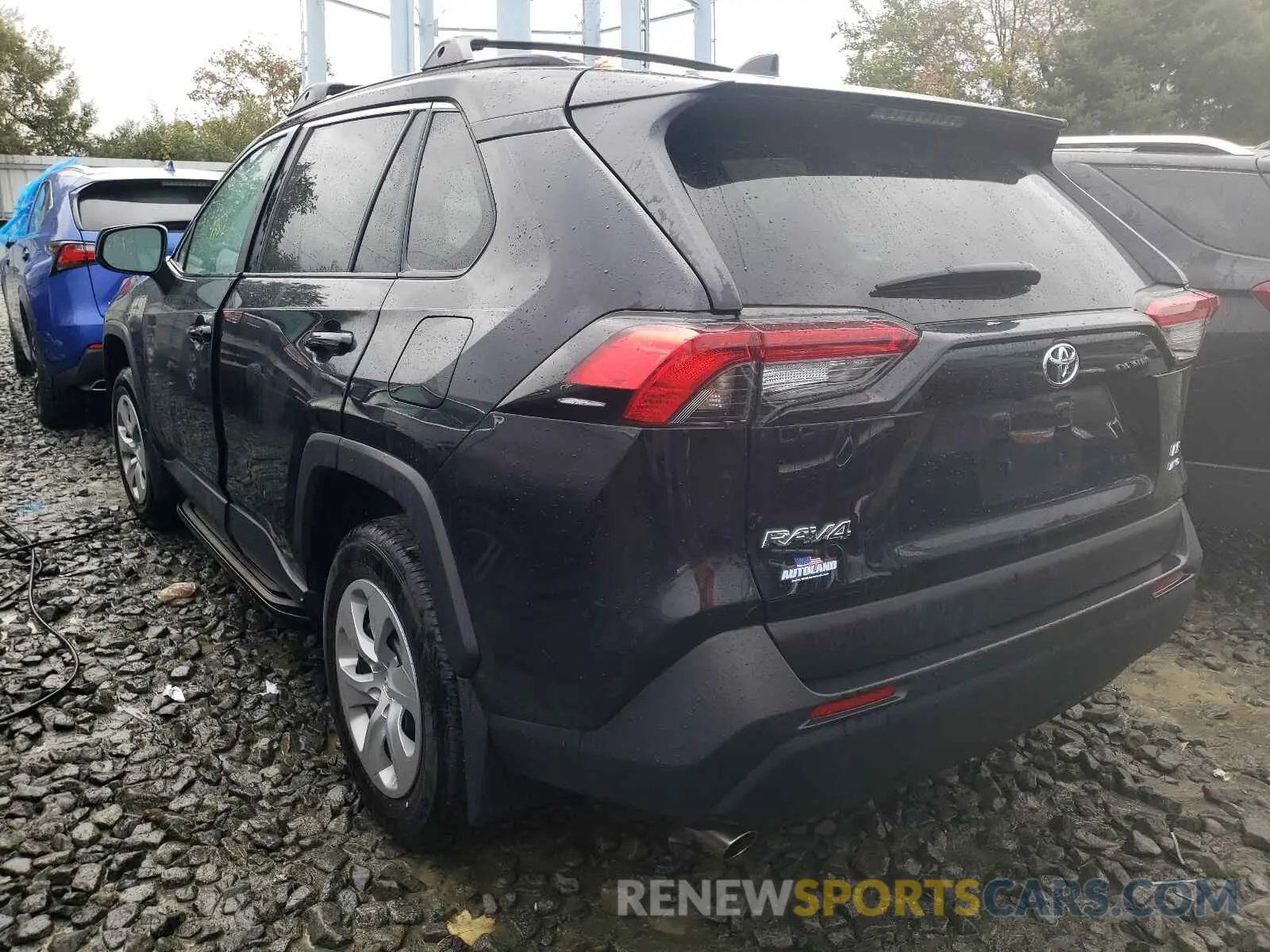 3 Photograph of a damaged car 2T3F1RFVXLW116739 TOYOTA RAV4 2020
