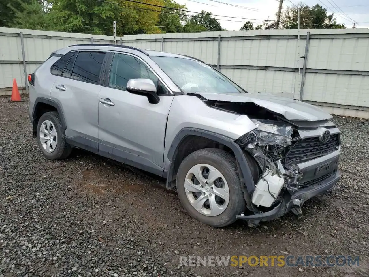 4 Фотография поврежденного автомобиля 2T3G1RFV1LW084011 TOYOTA RAV4 2020