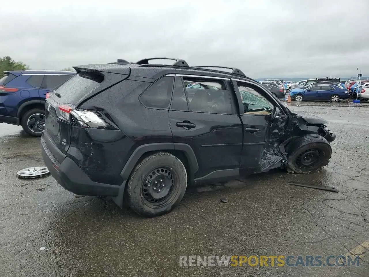 3 Photograph of a damaged car 2T3G1RFV1LW133742 TOYOTA RAV4 2020