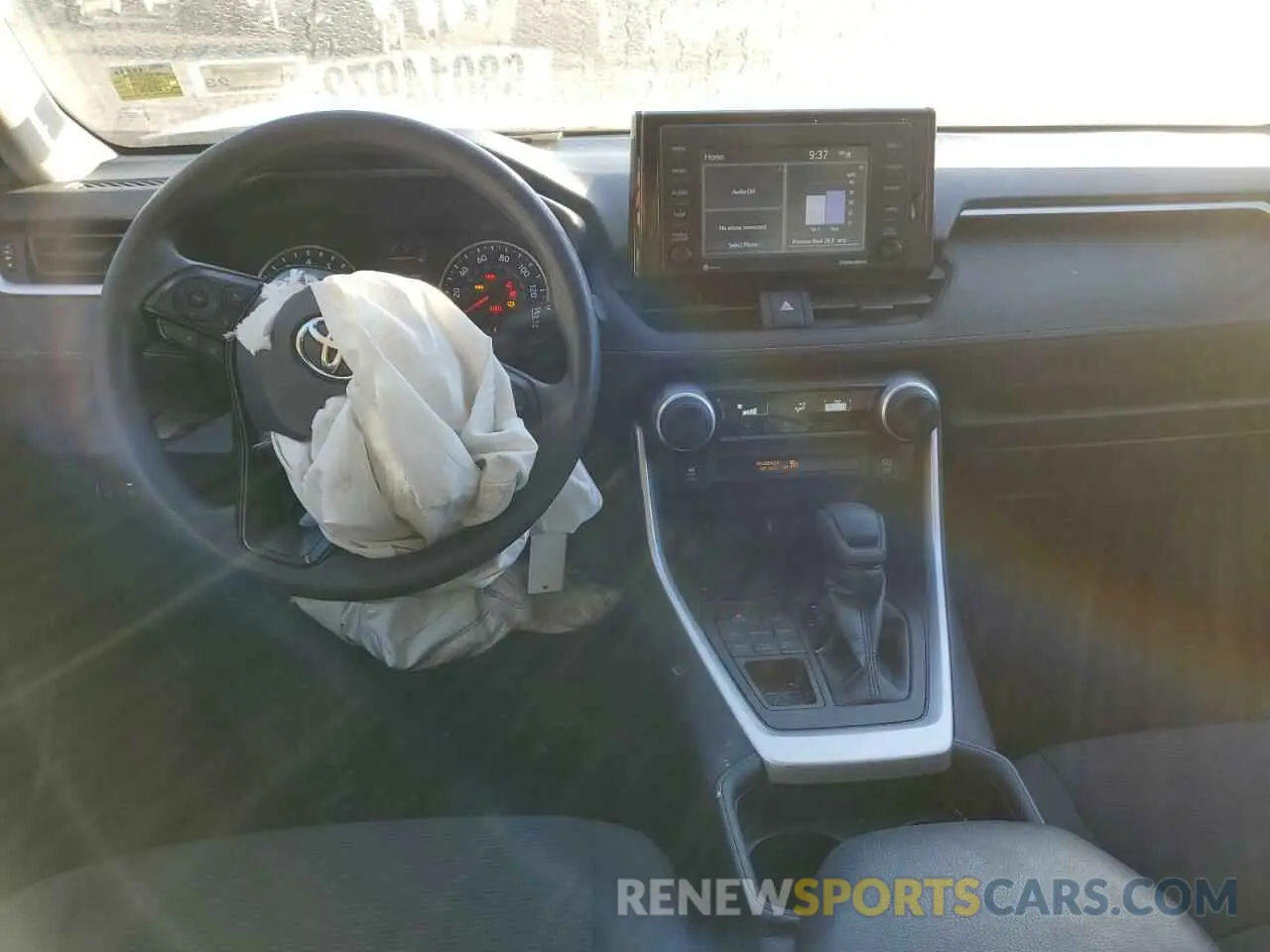8 Фотография поврежденного автомобиля 2T3G1RFV3LC062965 TOYOTA RAV4 2020