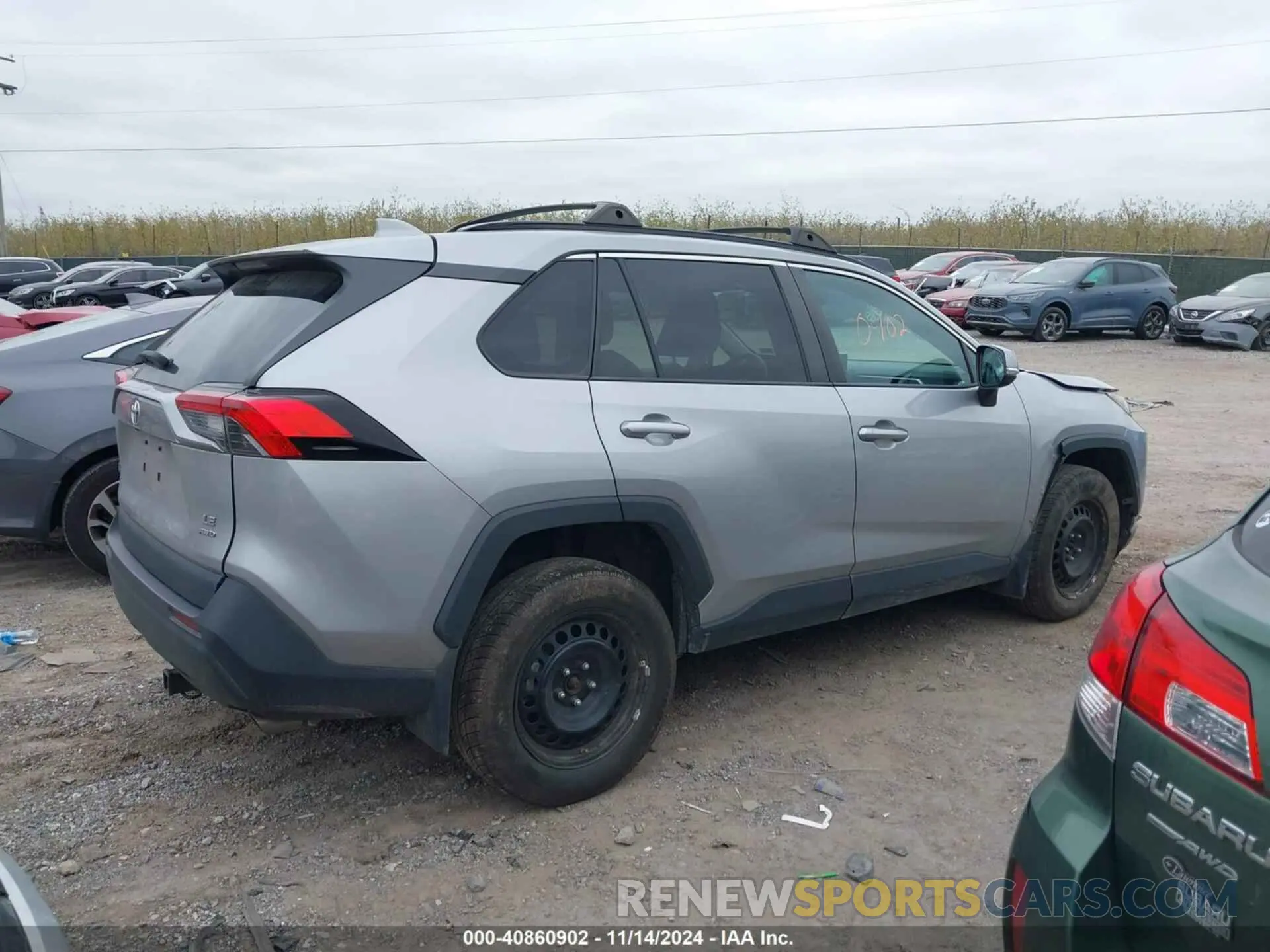 13 Photograph of a damaged car 2T3G1RFV3LW129515 TOYOTA RAV4 2020