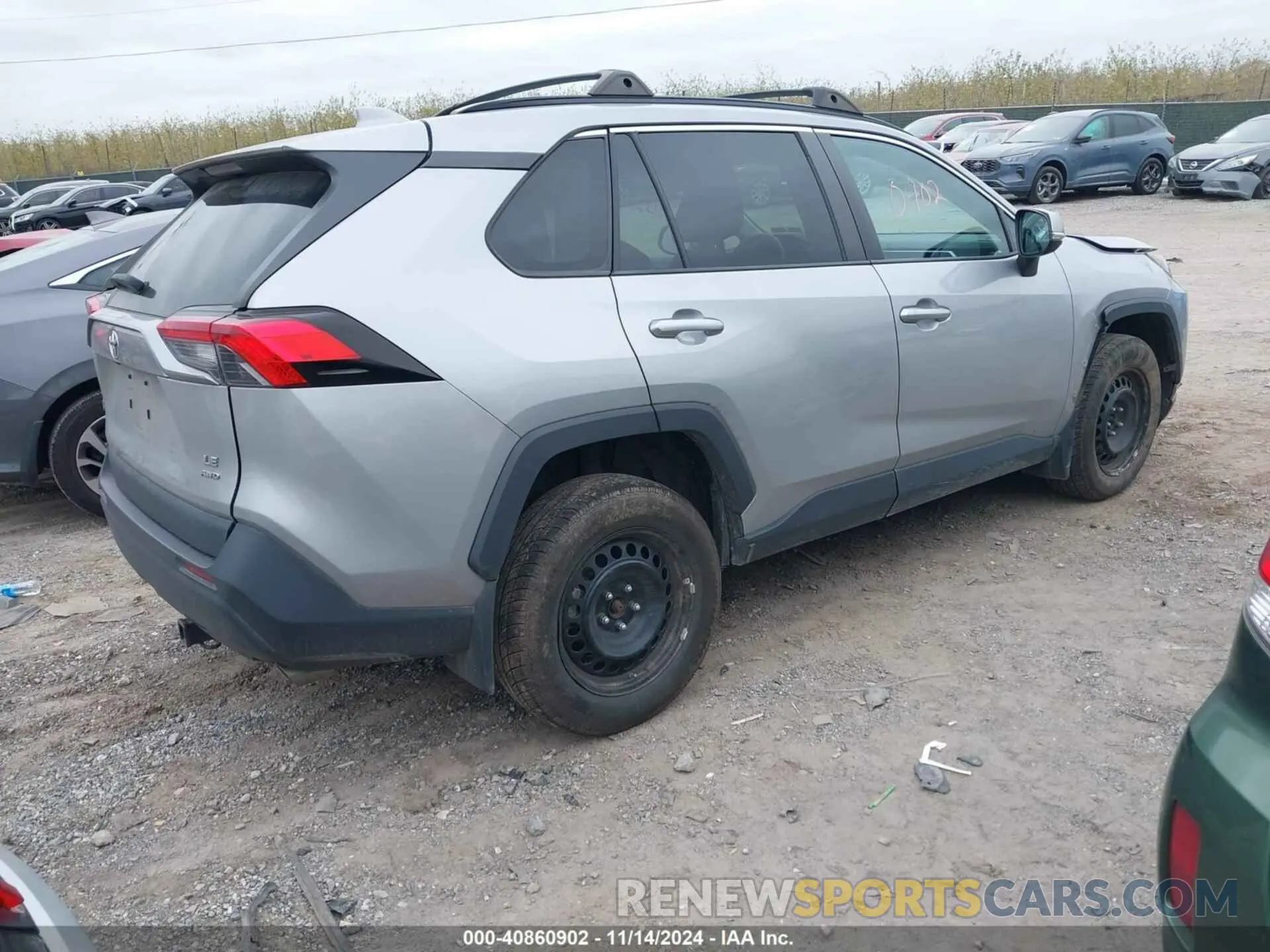 4 Photograph of a damaged car 2T3G1RFV3LW129515 TOYOTA RAV4 2020