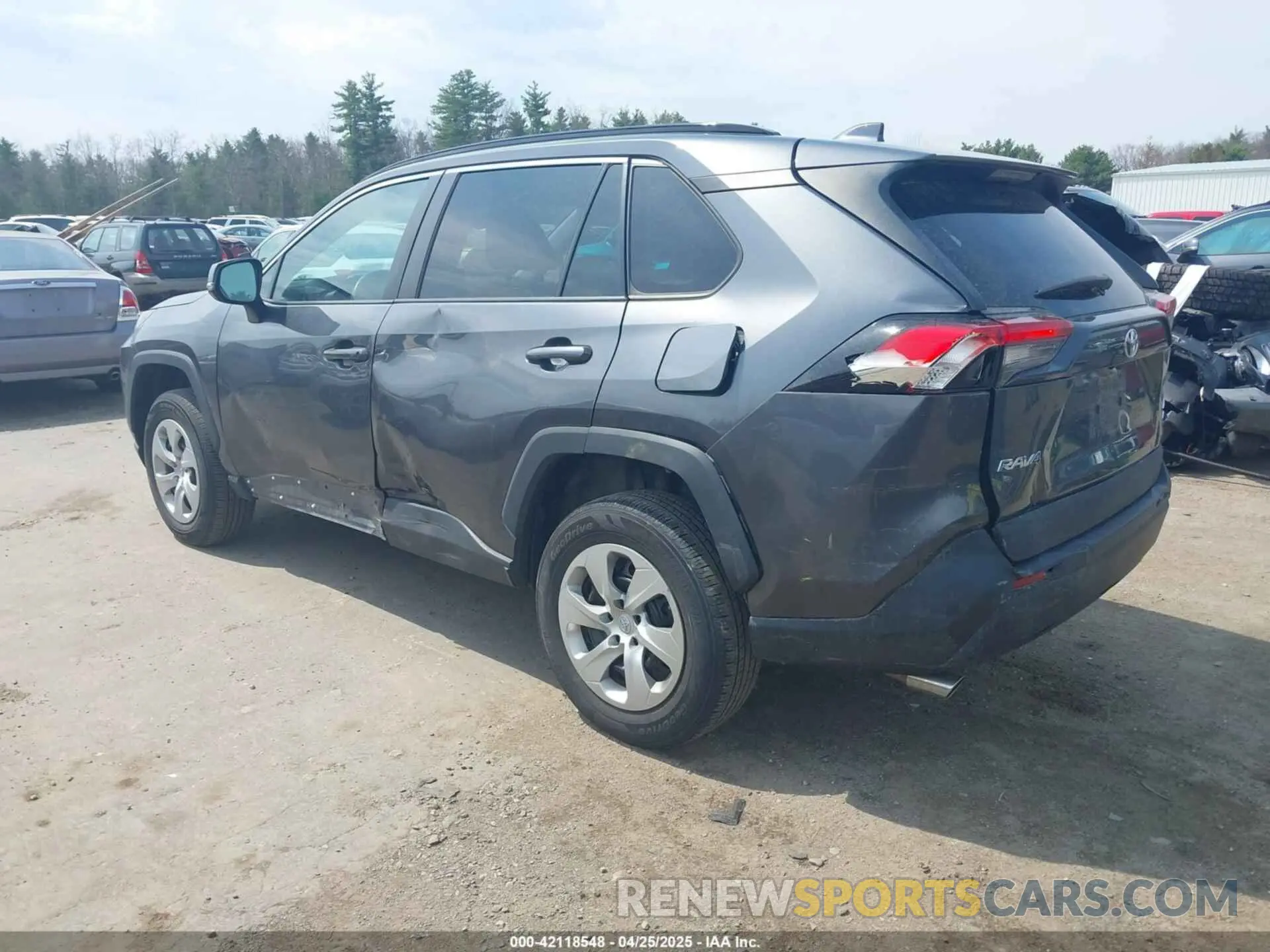 3 Фотография поврежденного автомобиля 2T3G1RFV6LC091022 TOYOTA RAV4 2020