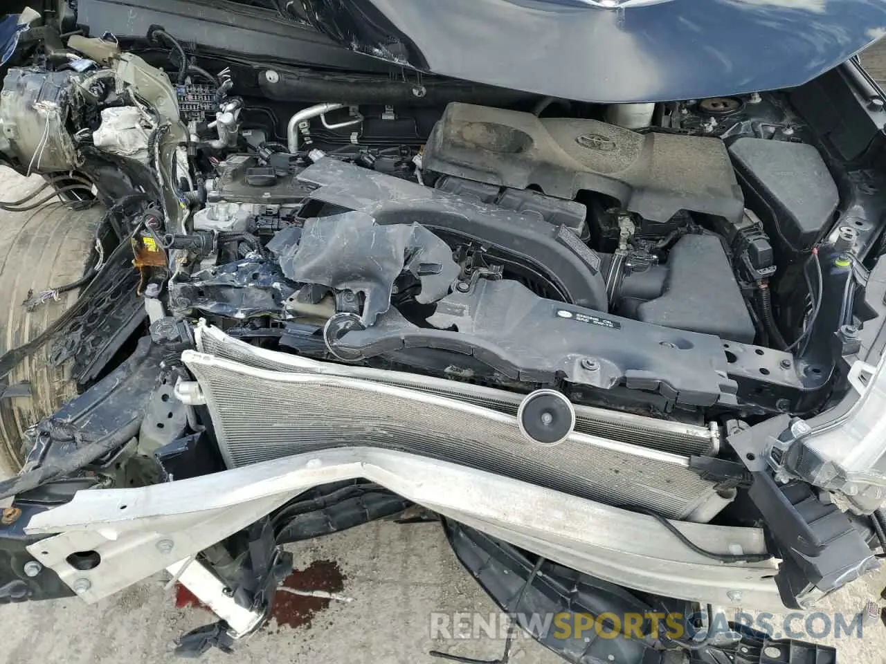 13 Photograph of a damaged car 2T3G1RFV6LC122222 TOYOTA RAV4 2020