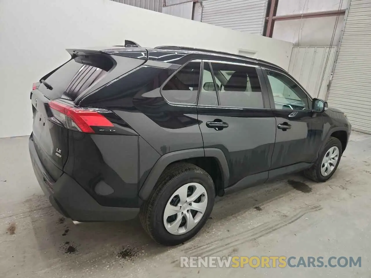 3 Photograph of a damaged car 2T3G1RFV7LC079249 TOYOTA RAV4 2020