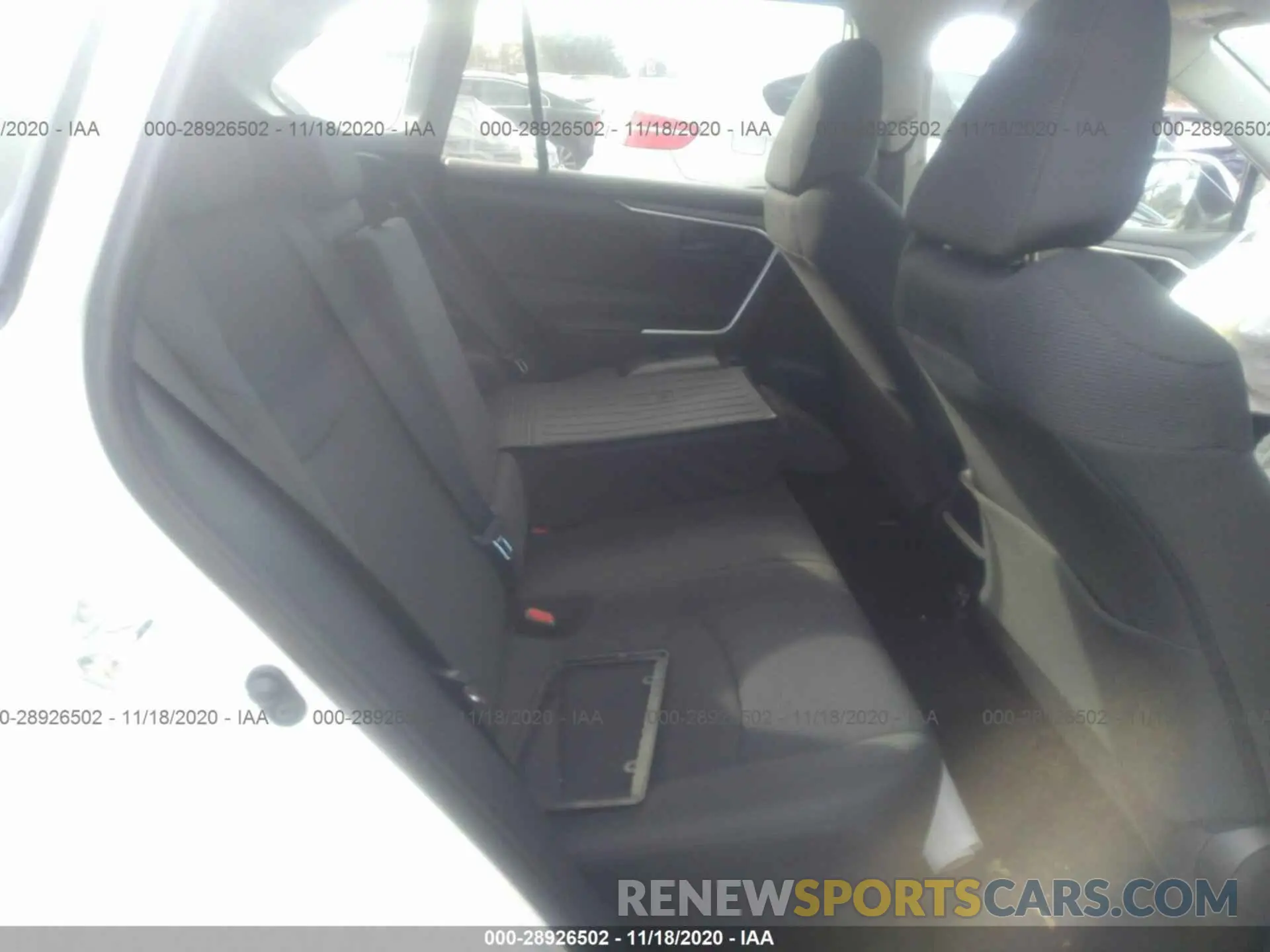 8 Photograph of a damaged car 2T3G1RFV8LW099704 TOYOTA RAV4 2020