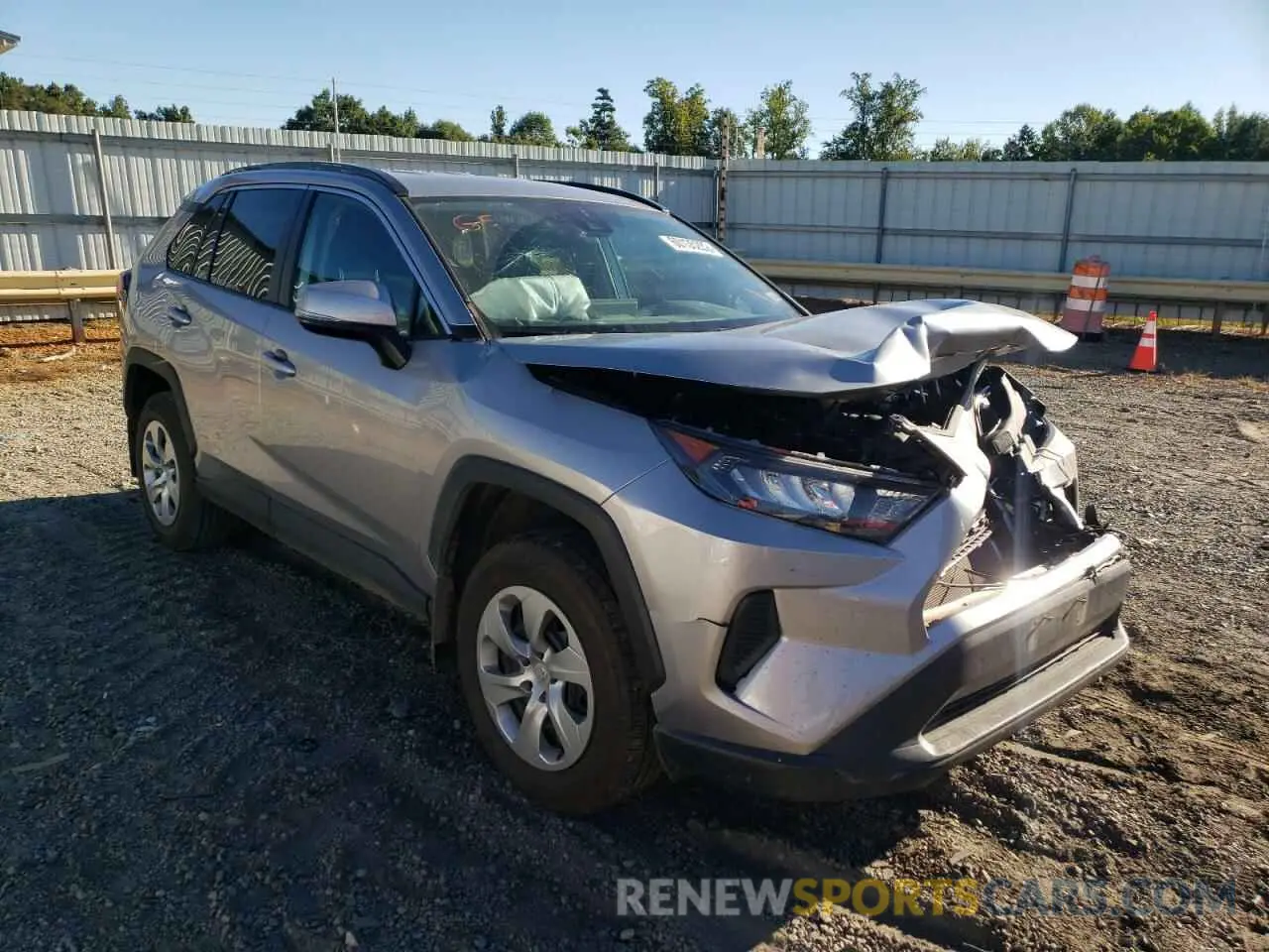 1 Фотография поврежденного автомобиля 2T3G1RFV9LC103292 TOYOTA RAV4 2020