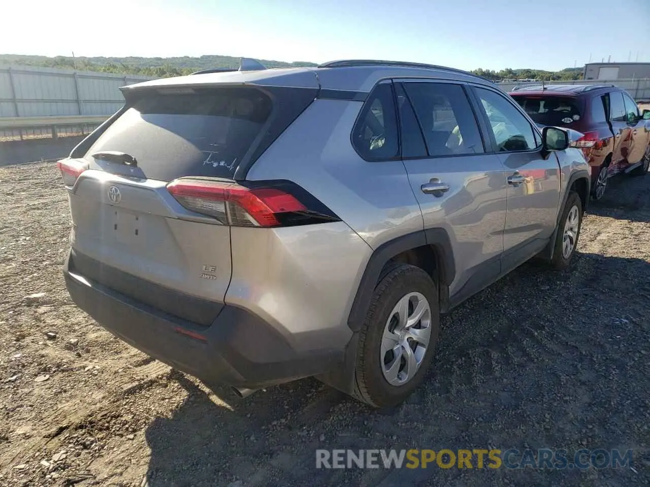 4 Фотография поврежденного автомобиля 2T3G1RFV9LC103292 TOYOTA RAV4 2020
