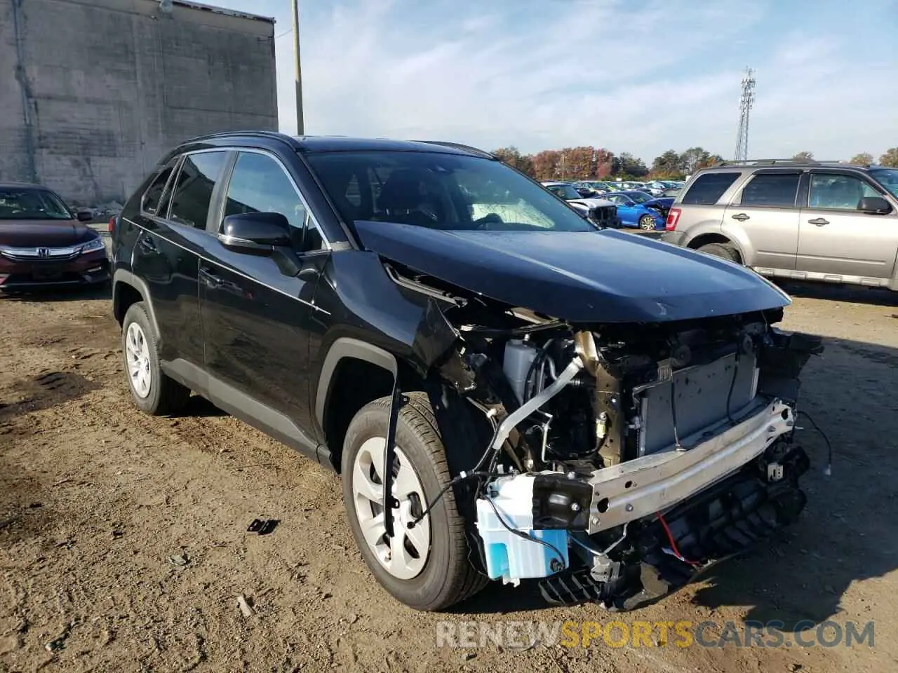 1 Photograph of a damaged car 2T3G1RFVXLC124569 TOYOTA RAV4 2020