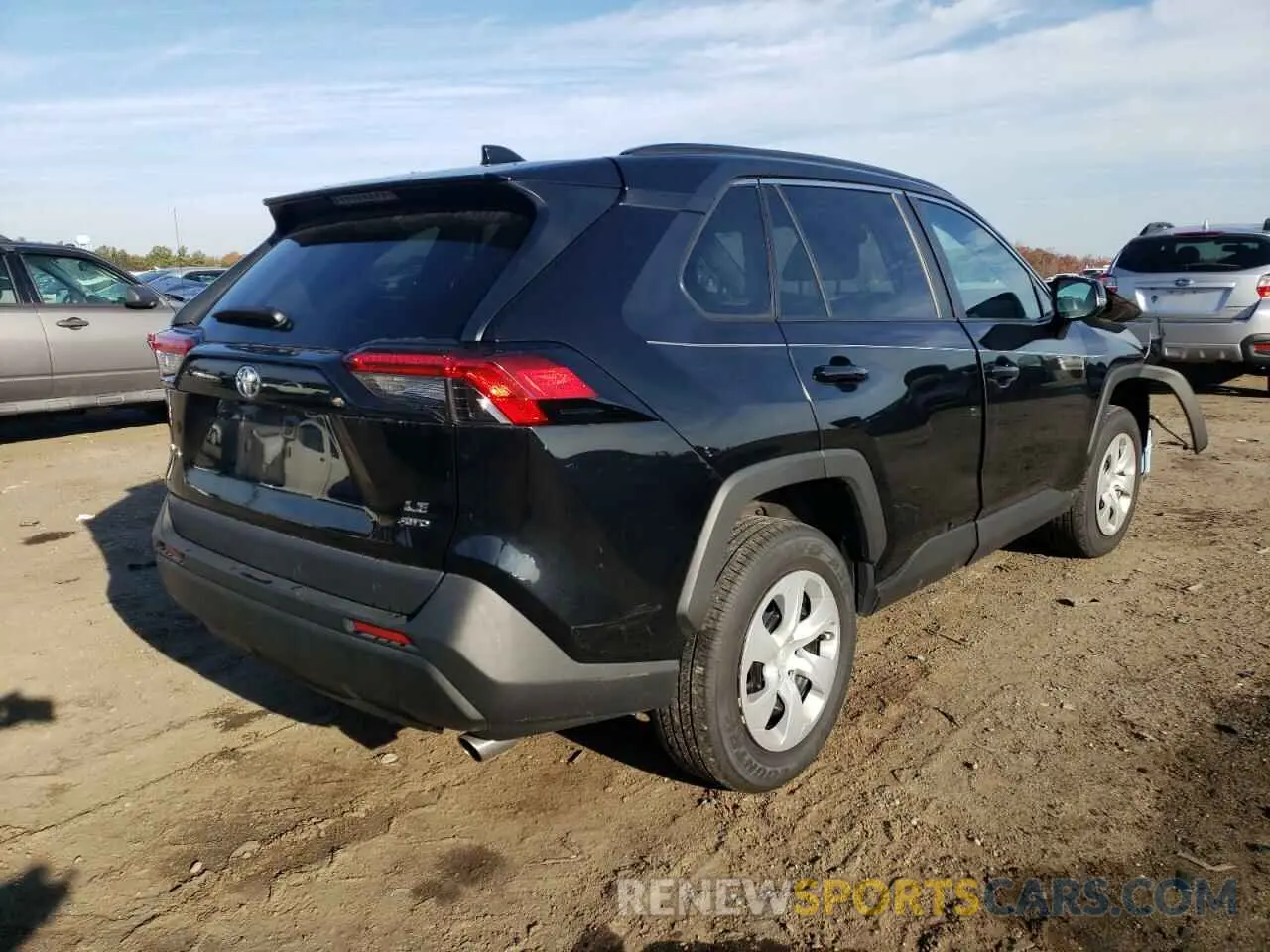 4 Photograph of a damaged car 2T3G1RFVXLC124569 TOYOTA RAV4 2020