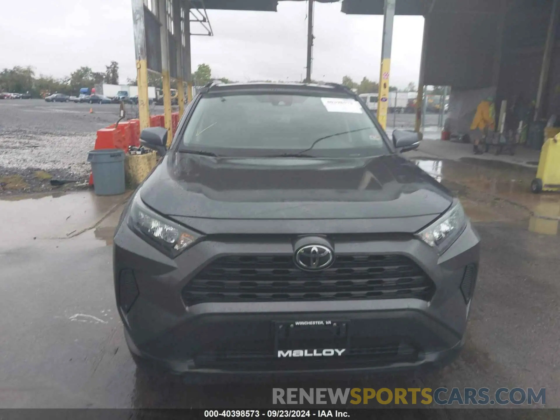 13 Photograph of a damaged car 2T3G1RFVXLW121301 TOYOTA RAV4 2020