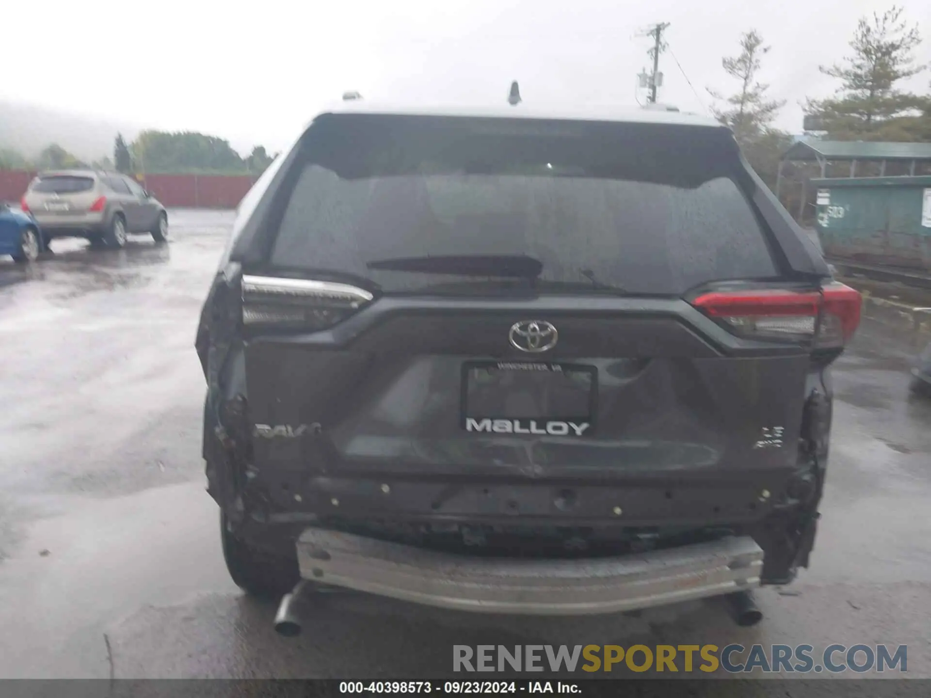 17 Photograph of a damaged car 2T3G1RFVXLW121301 TOYOTA RAV4 2020