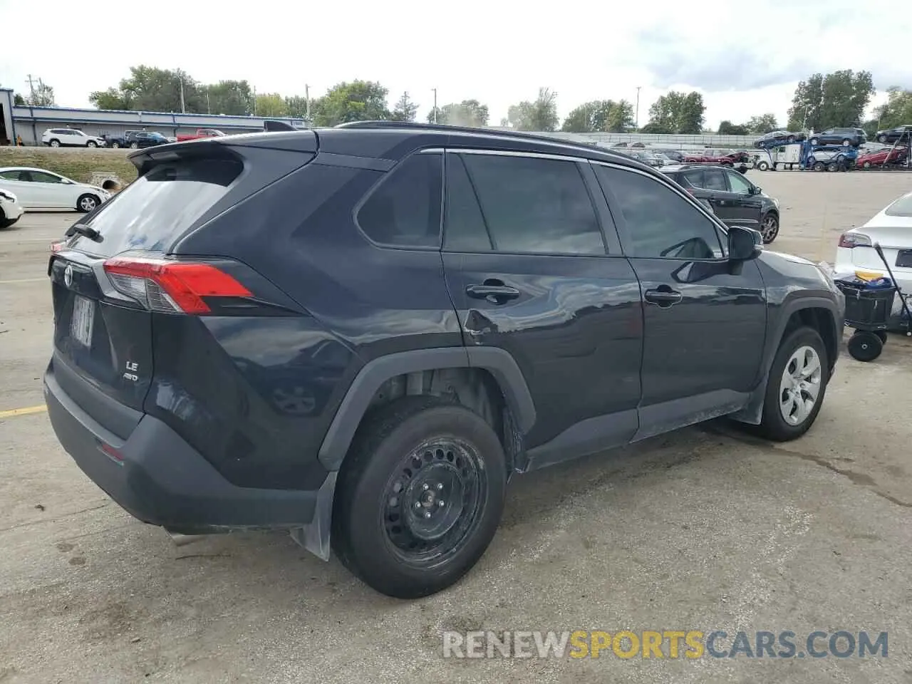 3 Фотография поврежденного автомобиля 2T3G1RFVXLW135117 TOYOTA RAV4 2020