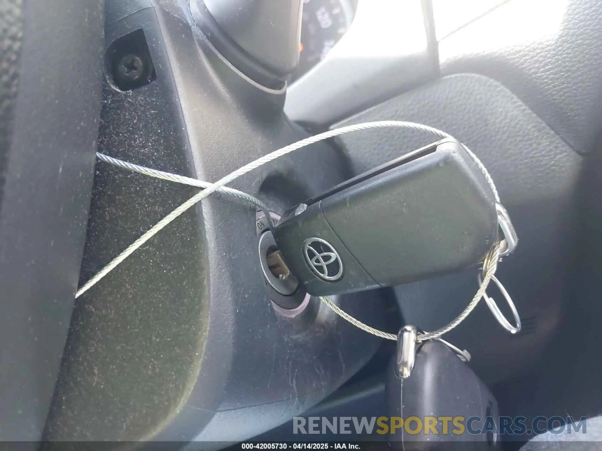 11 Фотография поврежденного автомобиля 2T3H1RFV0LC040474 TOYOTA RAV4 2020