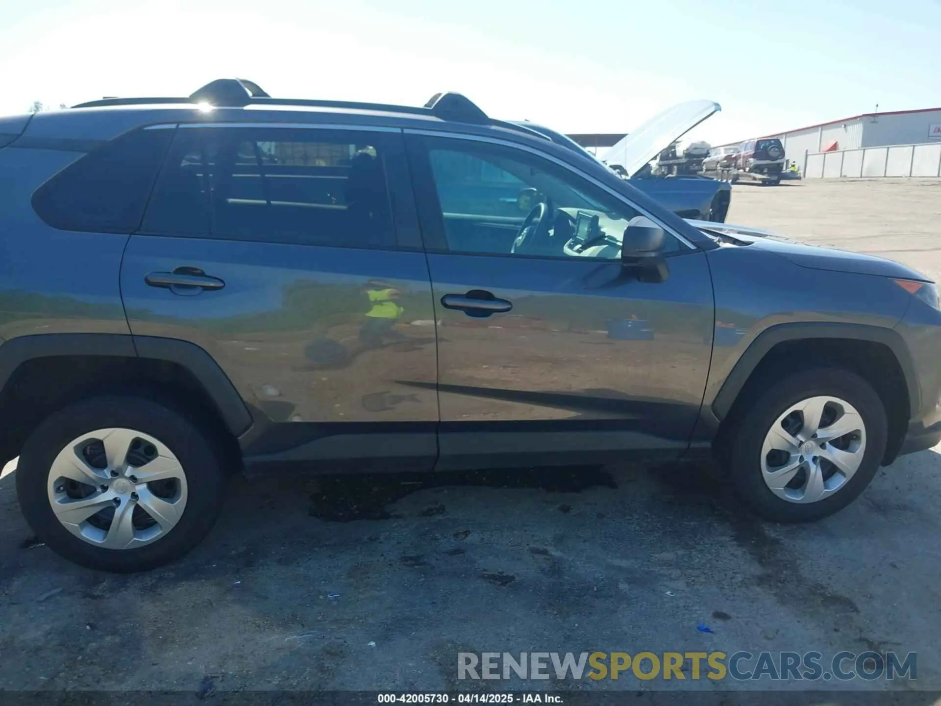 13 Фотография поврежденного автомобиля 2T3H1RFV0LC040474 TOYOTA RAV4 2020