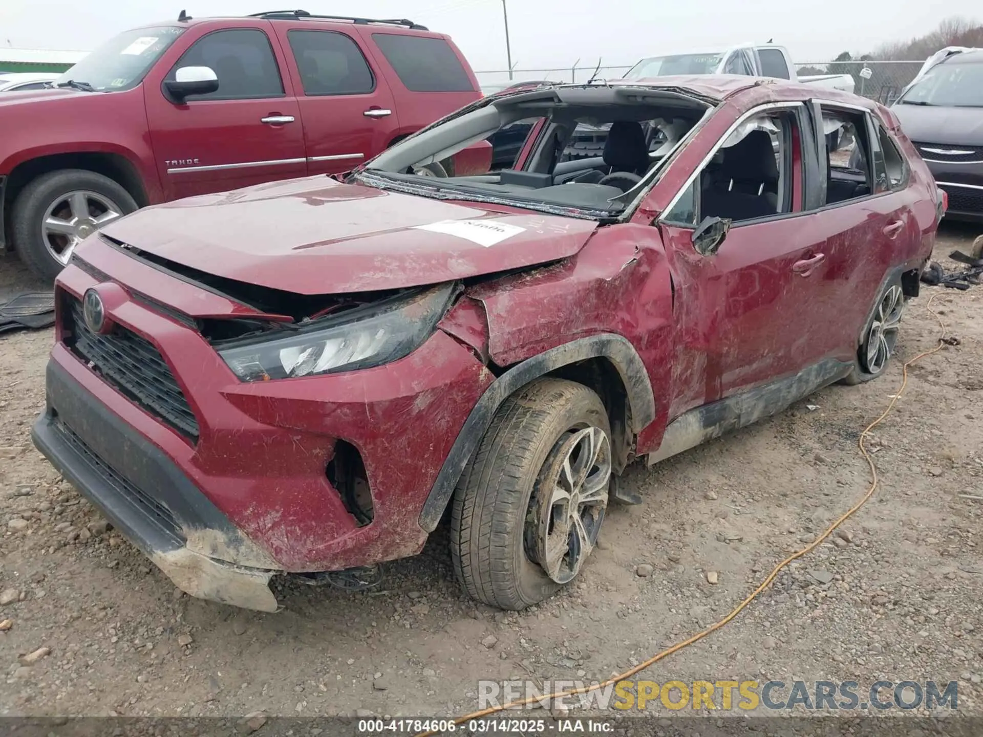 2 Фотография поврежденного автомобиля 2T3H1RFV0LC072860 TOYOTA RAV4 2020