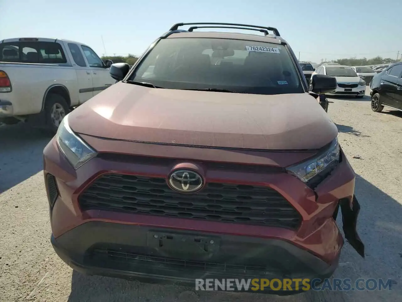 5 Photograph of a damaged car 2T3H1RFV0LW088104 TOYOTA RAV4 2020