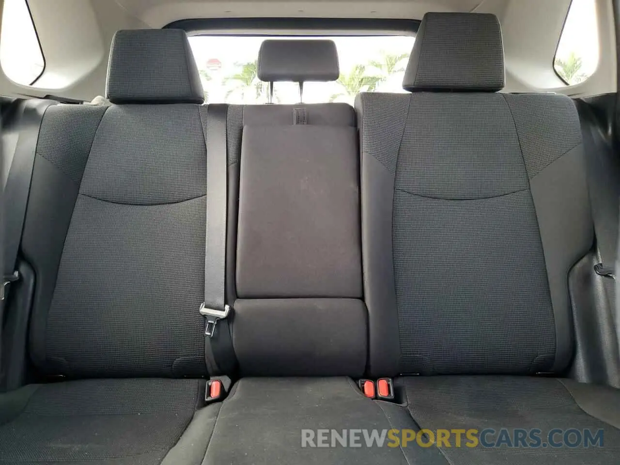 10 Фотография поврежденного автомобиля 2T3H1RFV1LC054531 TOYOTA RAV4 2020