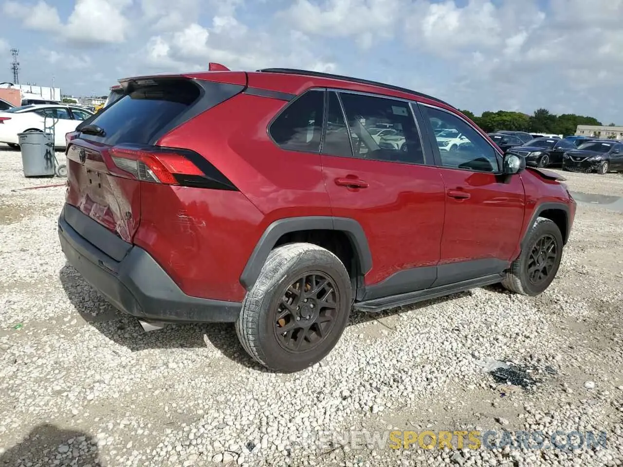 3 Фотография поврежденного автомобиля 2T3H1RFV1LC054531 TOYOTA RAV4 2020