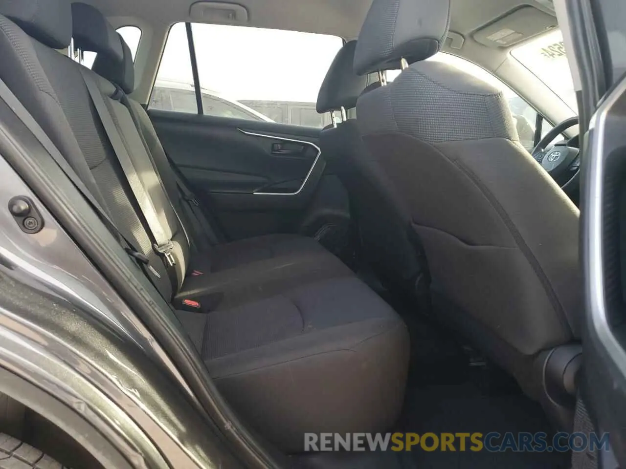 11 Фотография поврежденного автомобиля 2T3H1RFV1LC068851 TOYOTA RAV4 2020