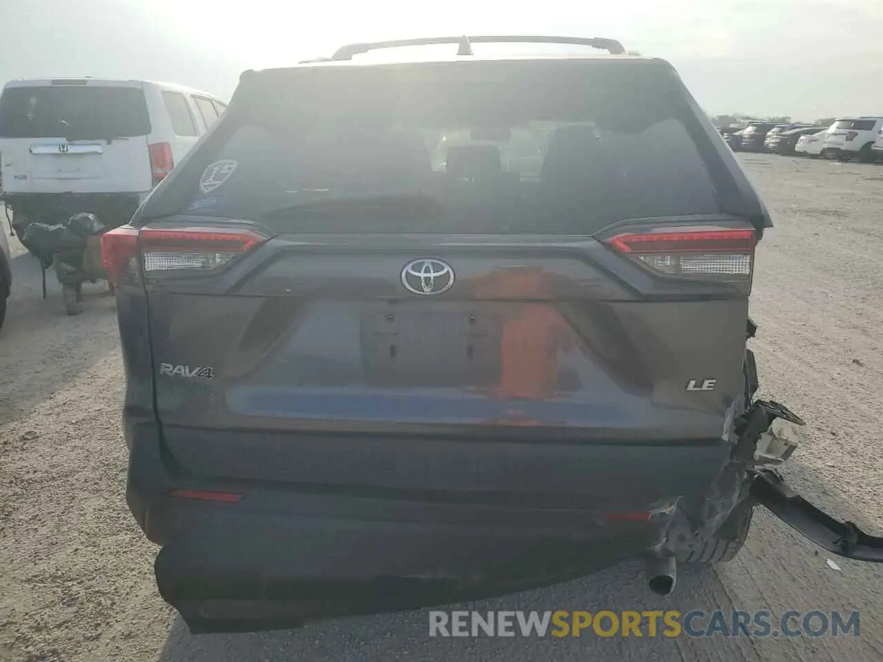 6 Фотография поврежденного автомобиля 2T3H1RFV1LC068851 TOYOTA RAV4 2020