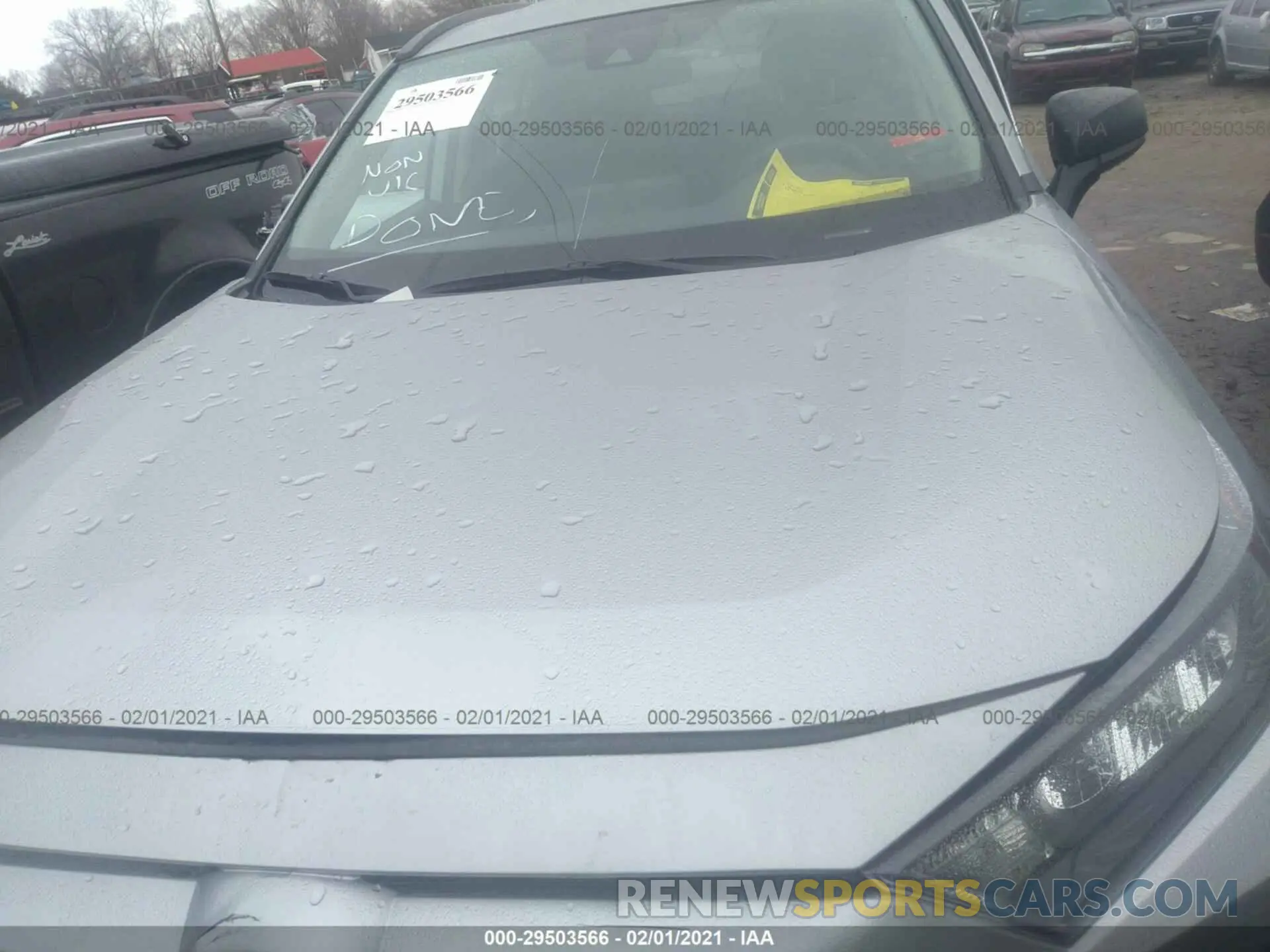 10 Photograph of a damaged car 2T3H1RFV1LC083401 TOYOTA RAV4 2020