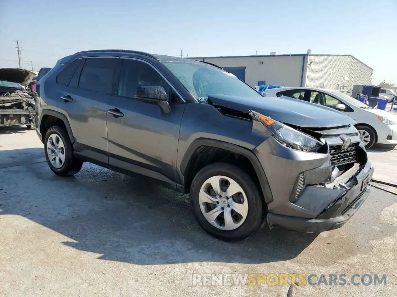 4 Photograph of a damaged car 2T3H1RFV2LC035969 TOYOTA RAV4 2020